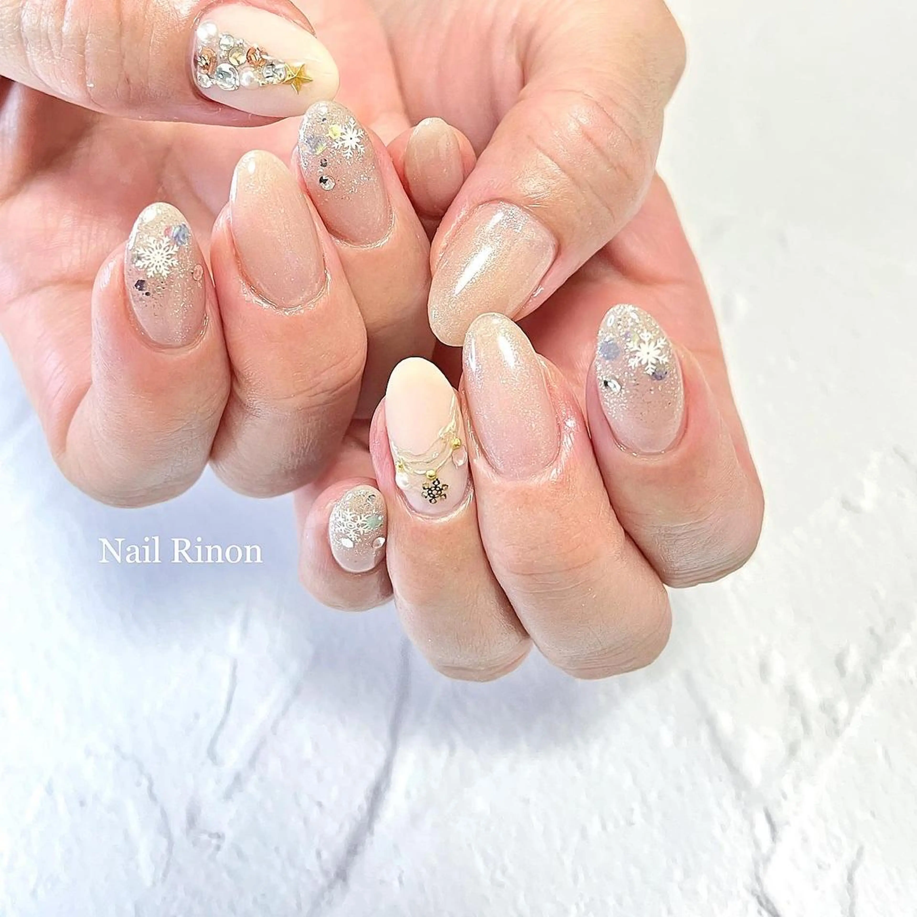 ネイル 冬ネイル クリスマス ハンドネイル Nail Rinonのネイルデザイン