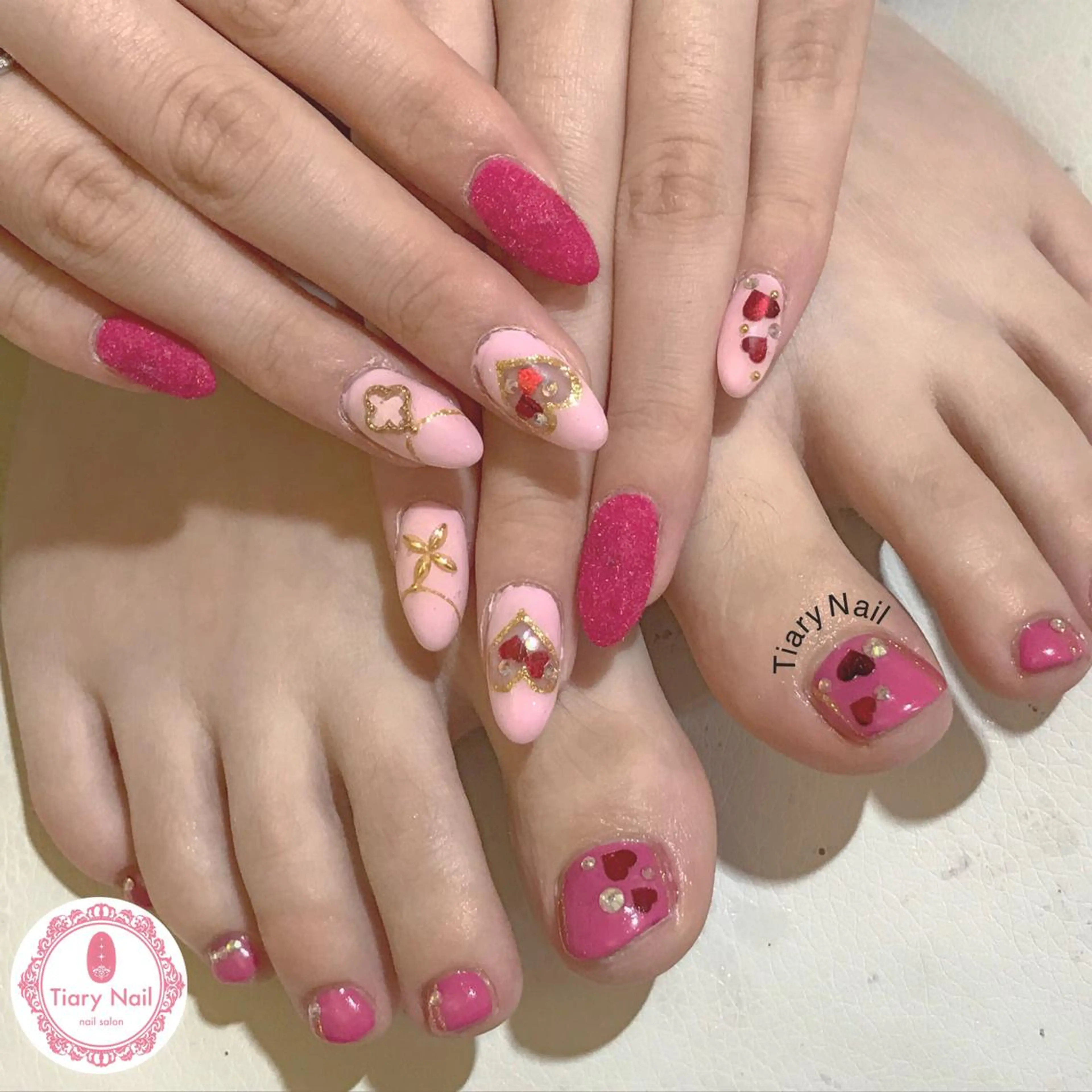ネイル 💗🪽Tiary Nail🪽💗のネイルデザイン