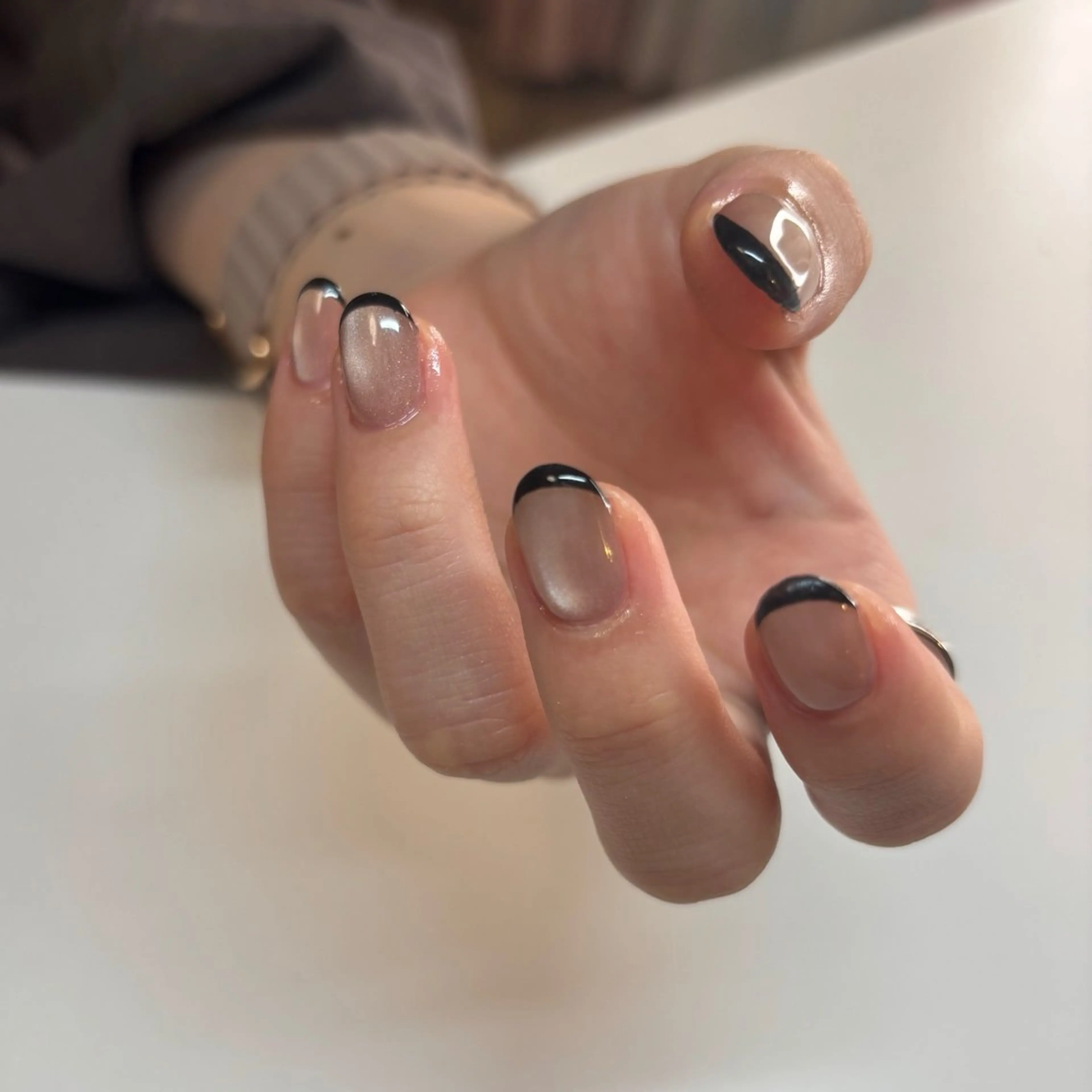 ネイル moi nail ˙⋆.˚のネイルデザイン