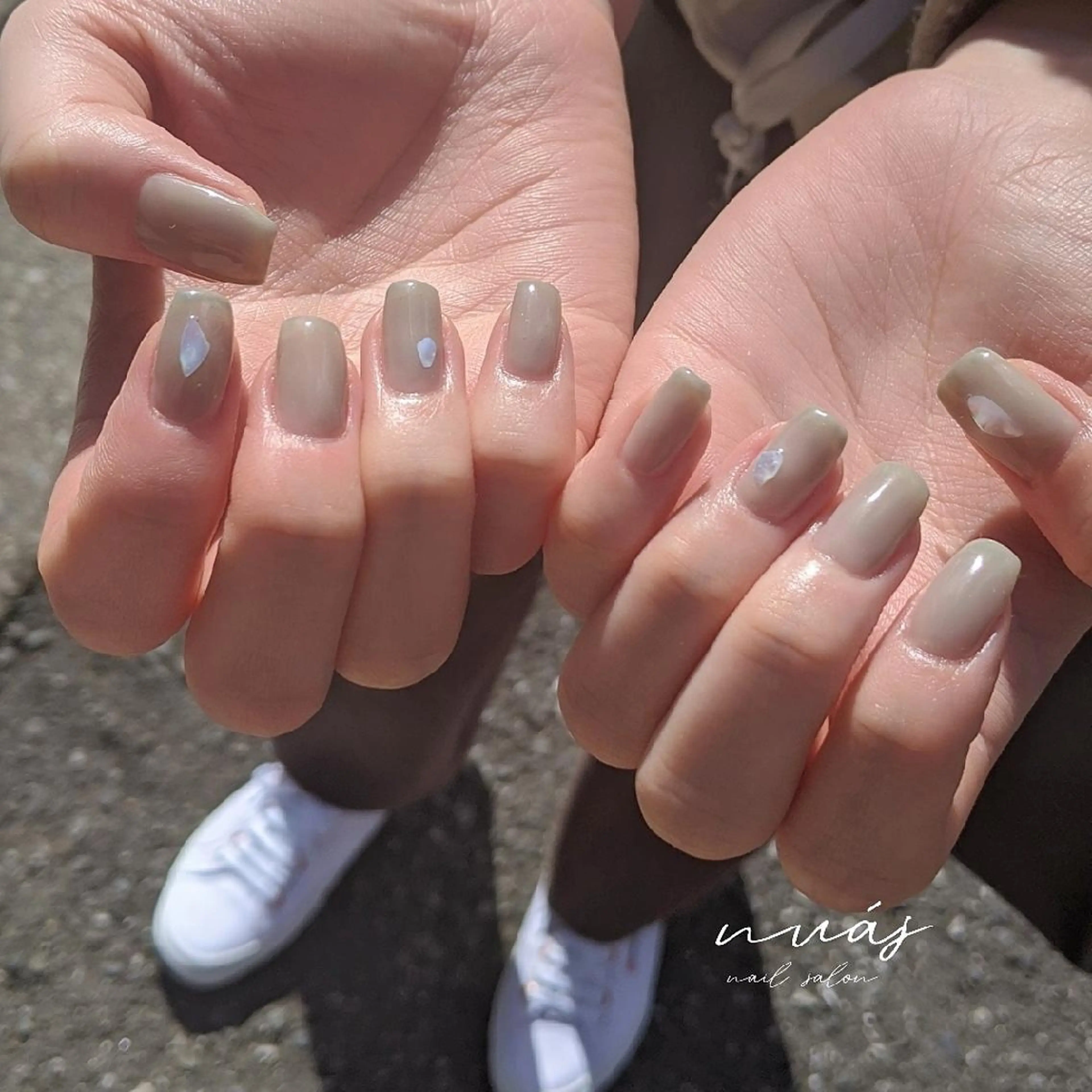 ネイル nuás nail & eyeのネイルデザイン