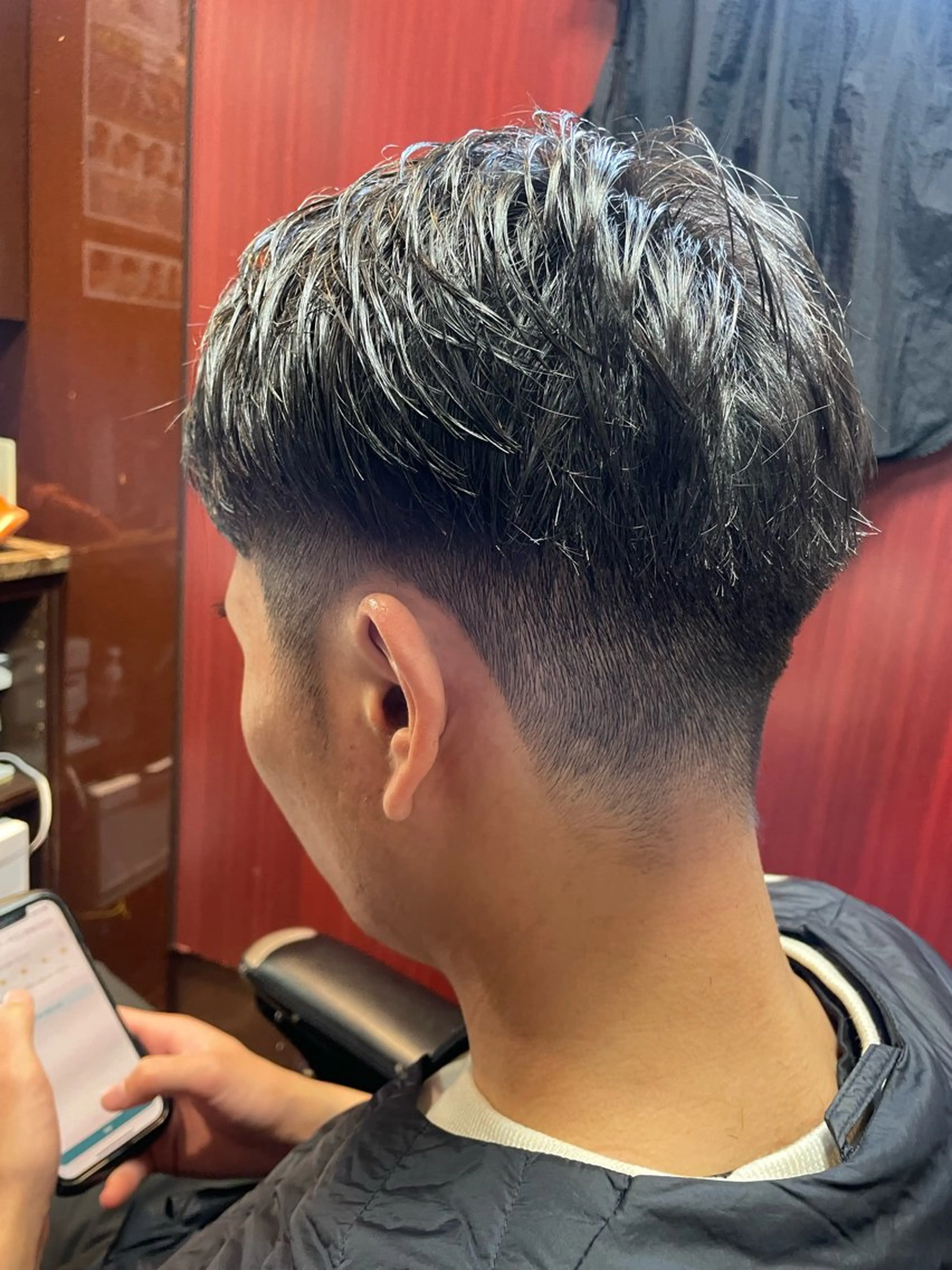 ショート メンズ ビジネス ツーブロック 染谷 翔のヘアスタイル