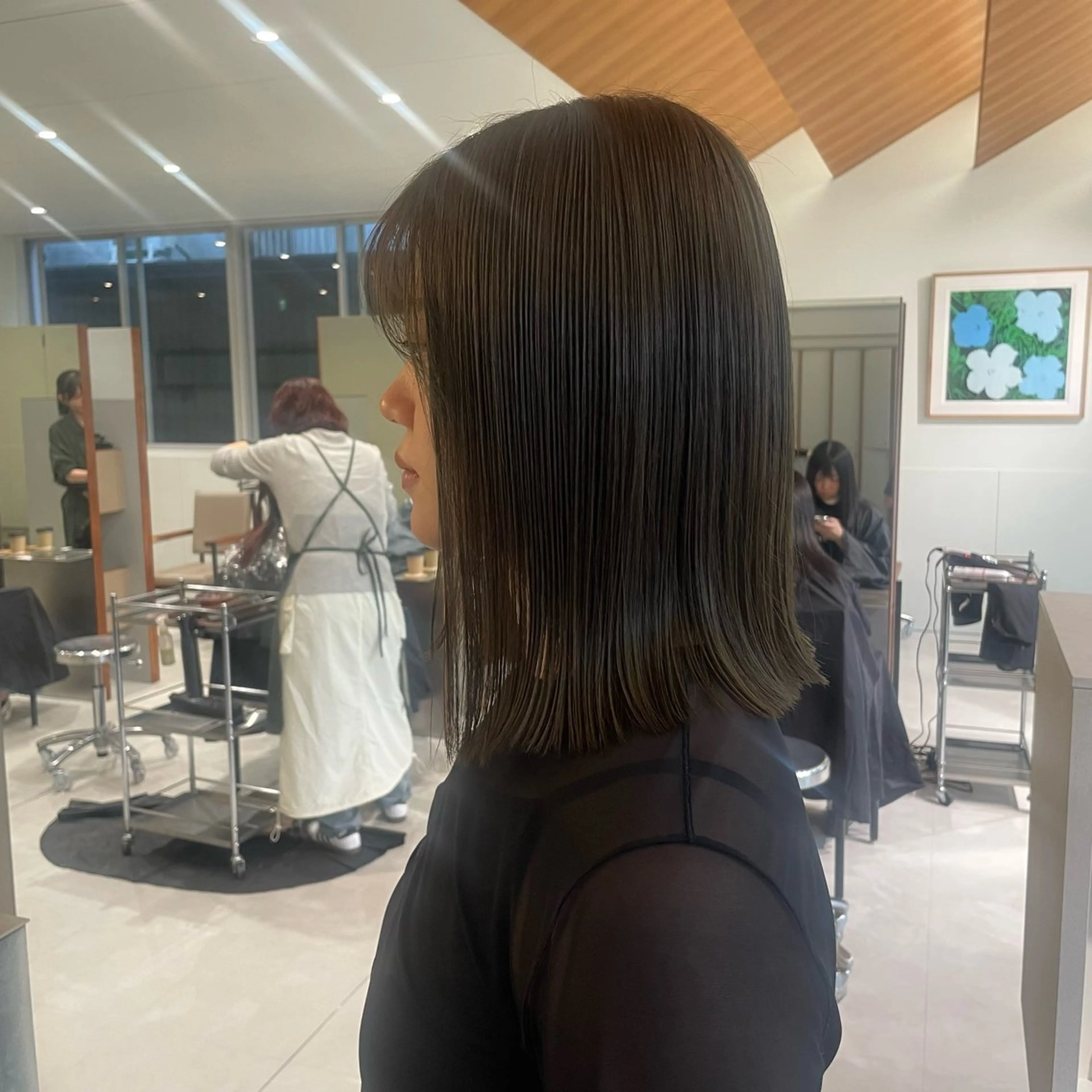 ミディアム カラー ベージュカラー ブリーチ 透明感カラー ダブルカラー グレージュ ヘアカラー トリートメント 髪質改善/ボブ 🌻Mutsumiのヘアスタイル