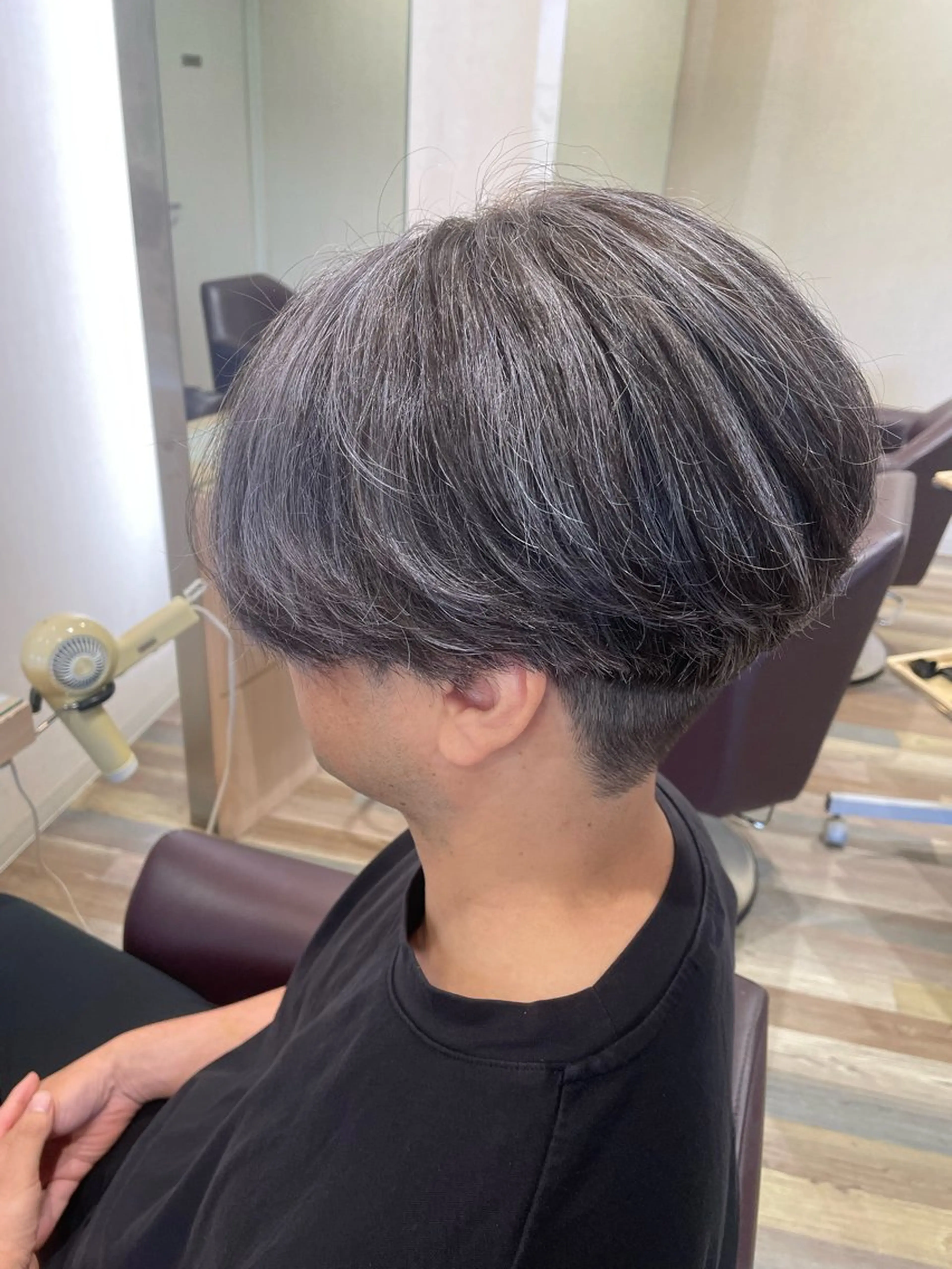 ハイライト(メッシュ) +カットの写真