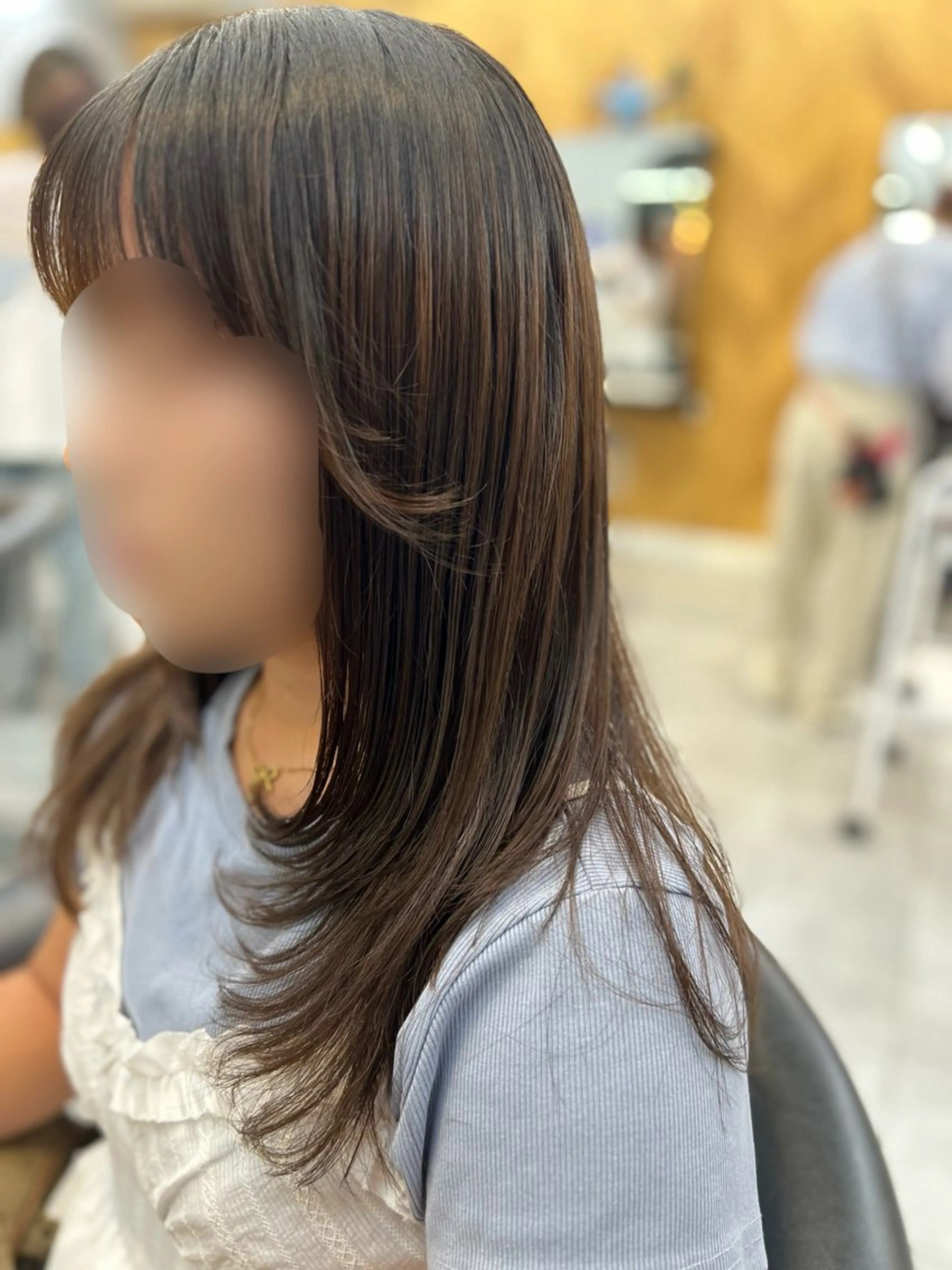 セミロング 佐藤 慧のヘアスタイル