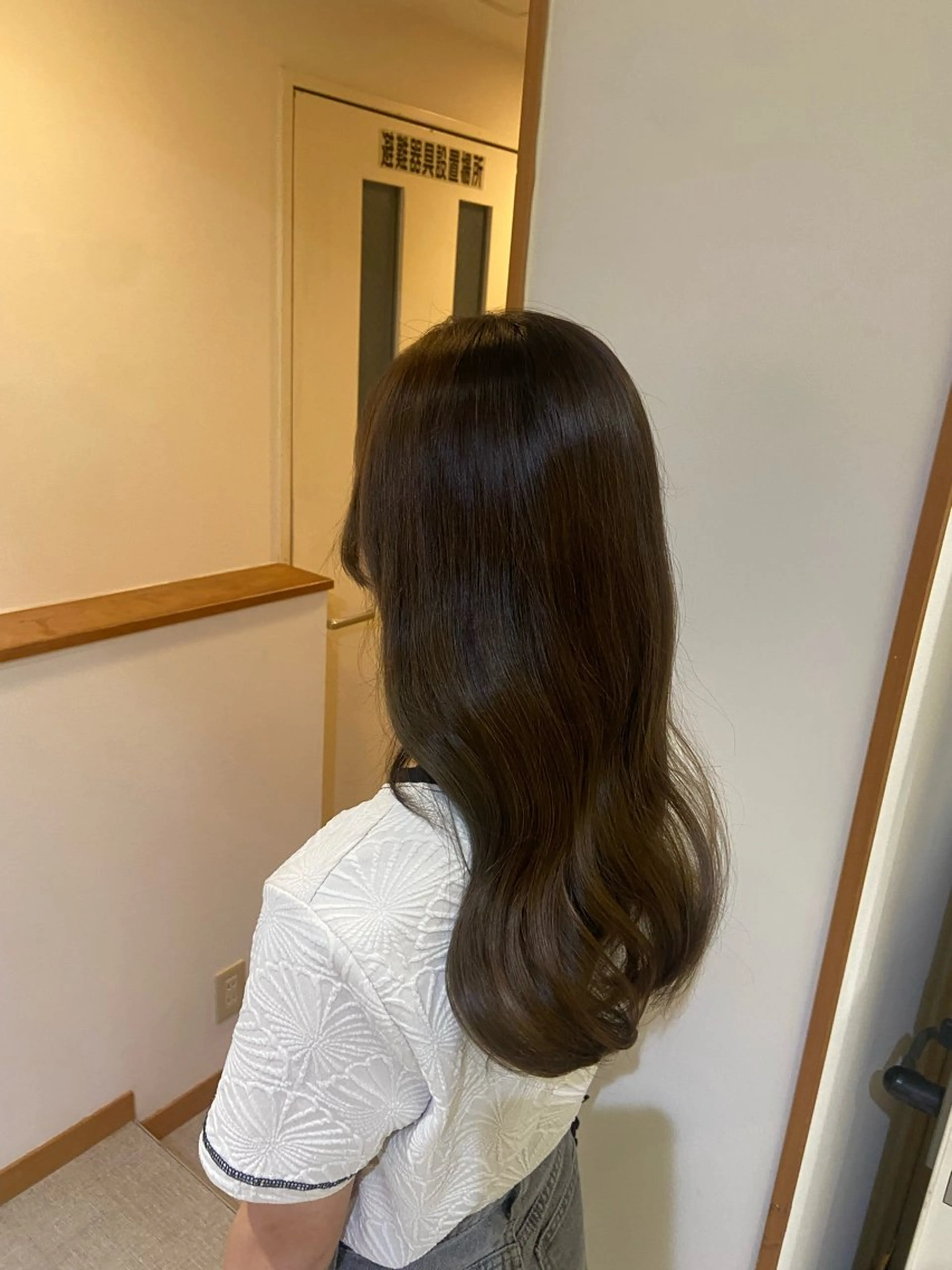 カラー UNBIRTHDAY所属・UNBIRTHDAY いずみのヘアスタイル