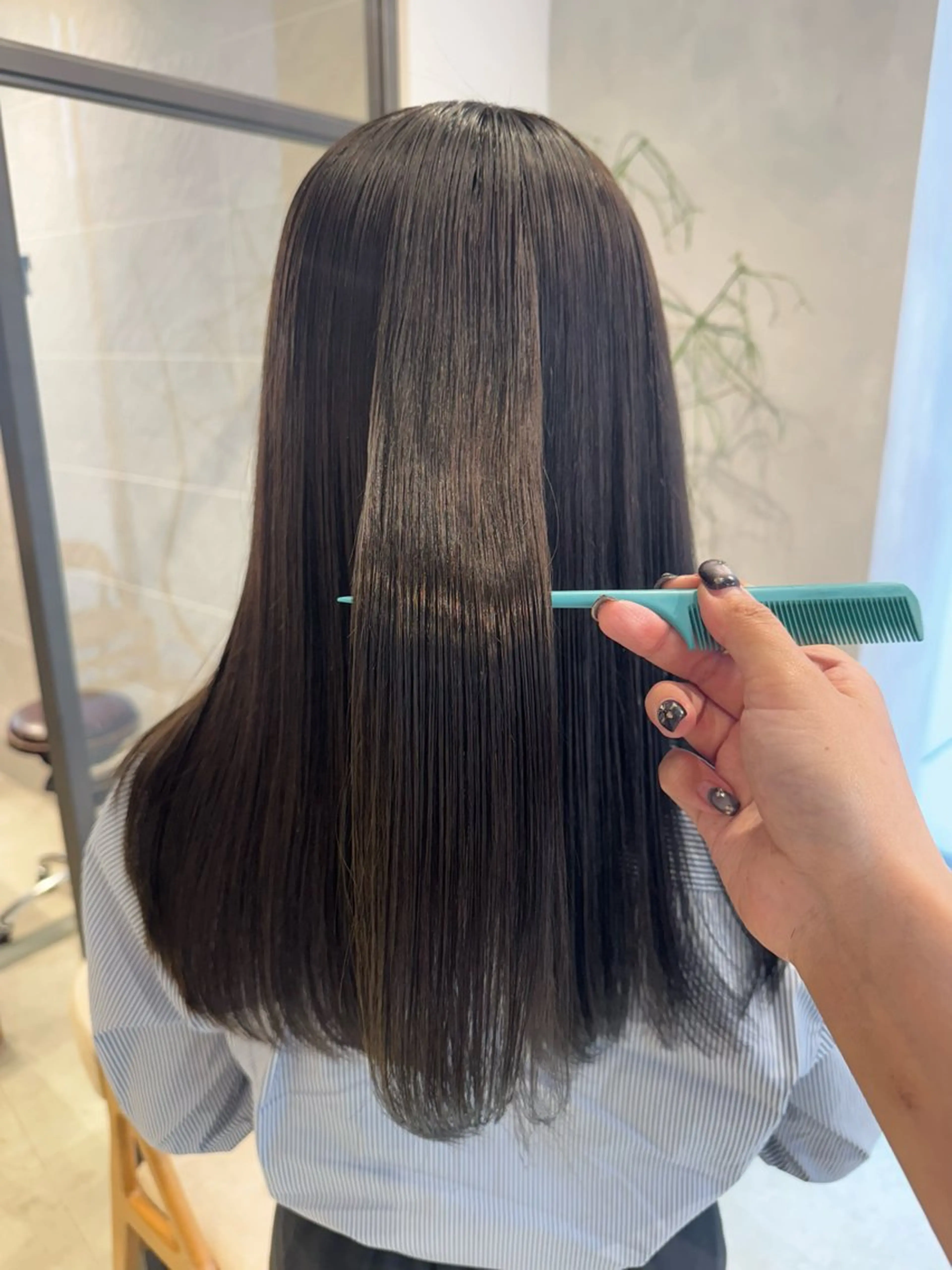 カラー ブラウンカラー オリーブブラウン カット ヘアカラー 縮毛矯正 トリートメント 透明感カラー✨艶髪 制作🌱山根あゆみのヘアスタイル