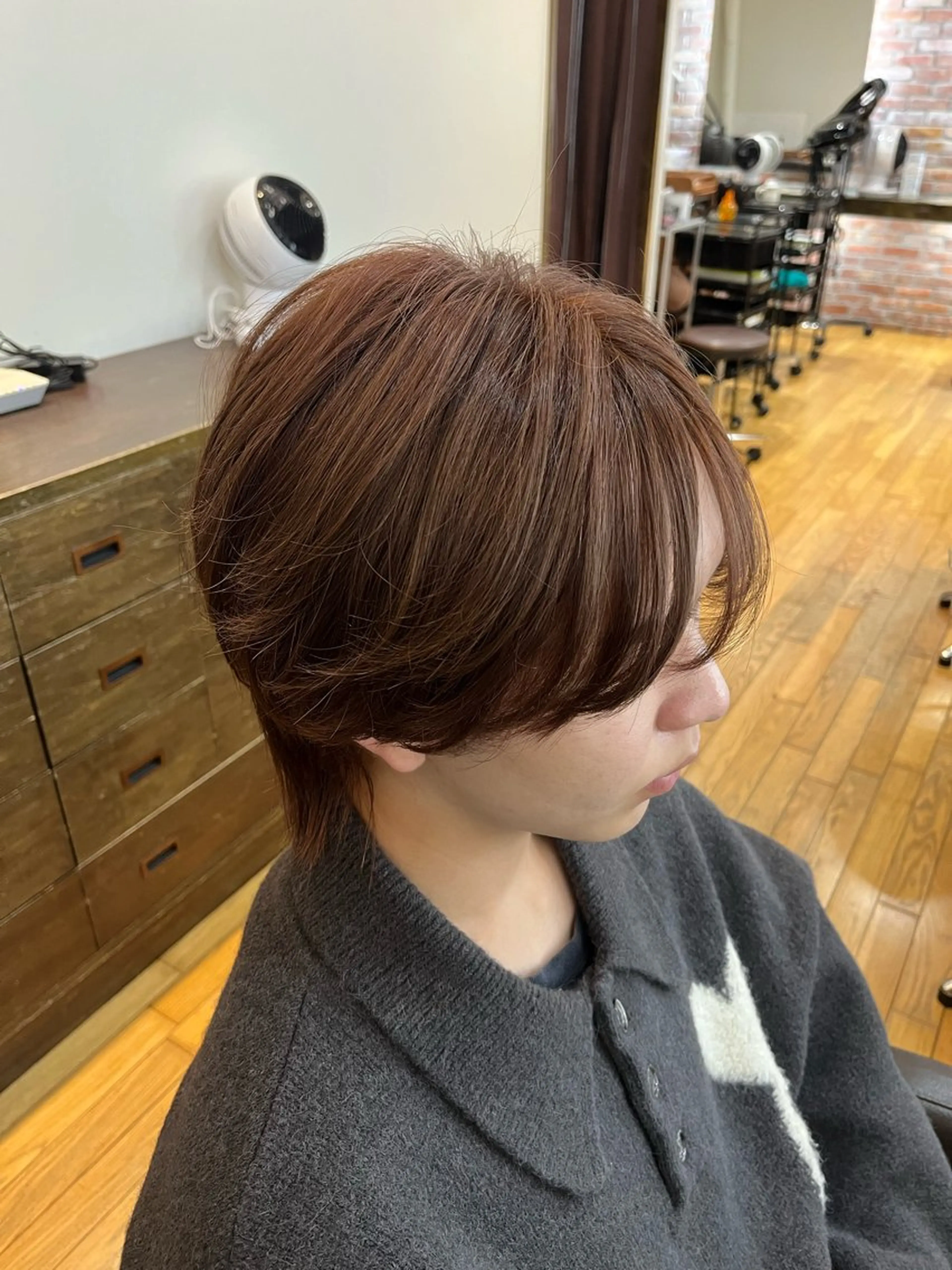 ショート カラー ヘアカラー 城内 心優のヘアスタイル