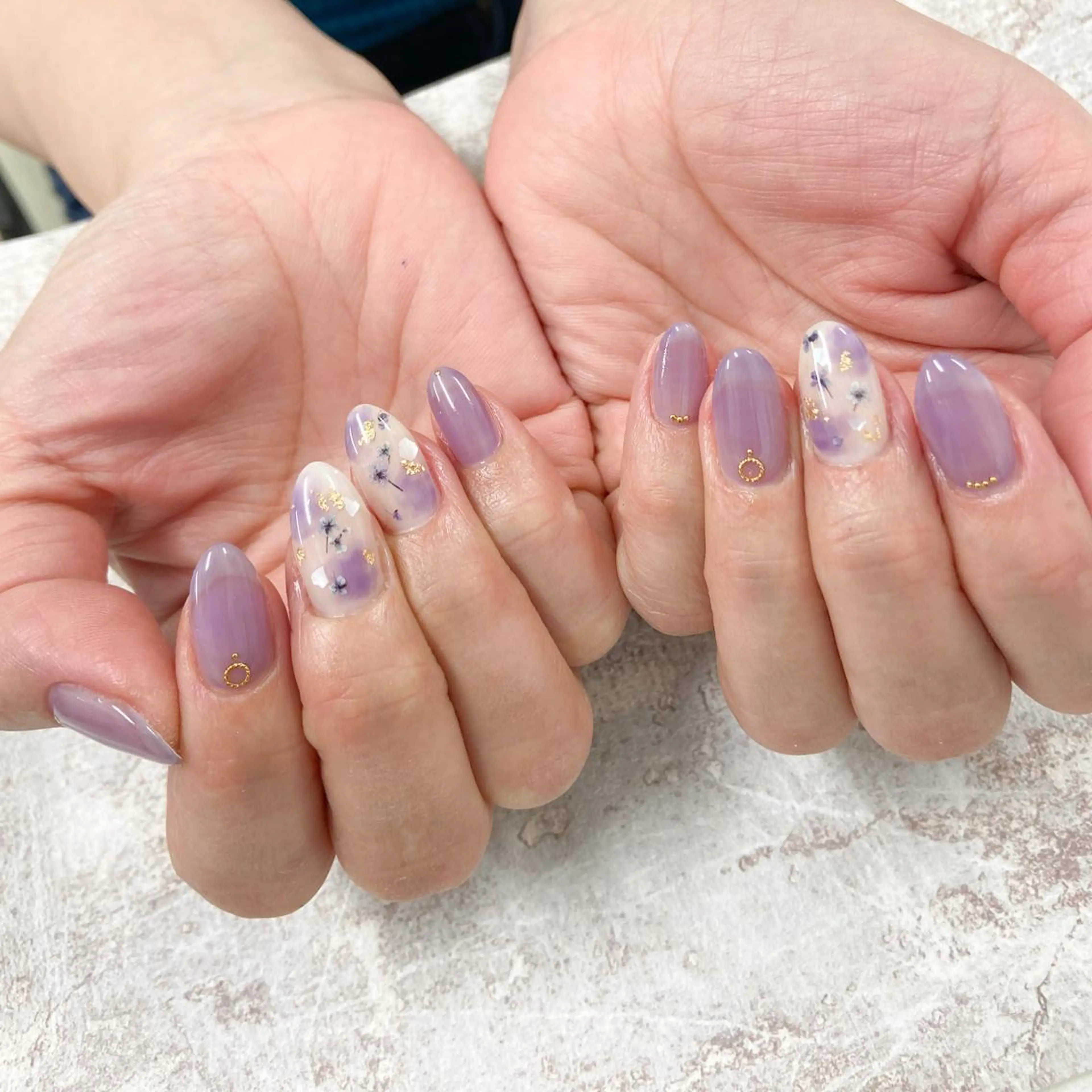 ネイル 黒沢 直子のネイルデザイン