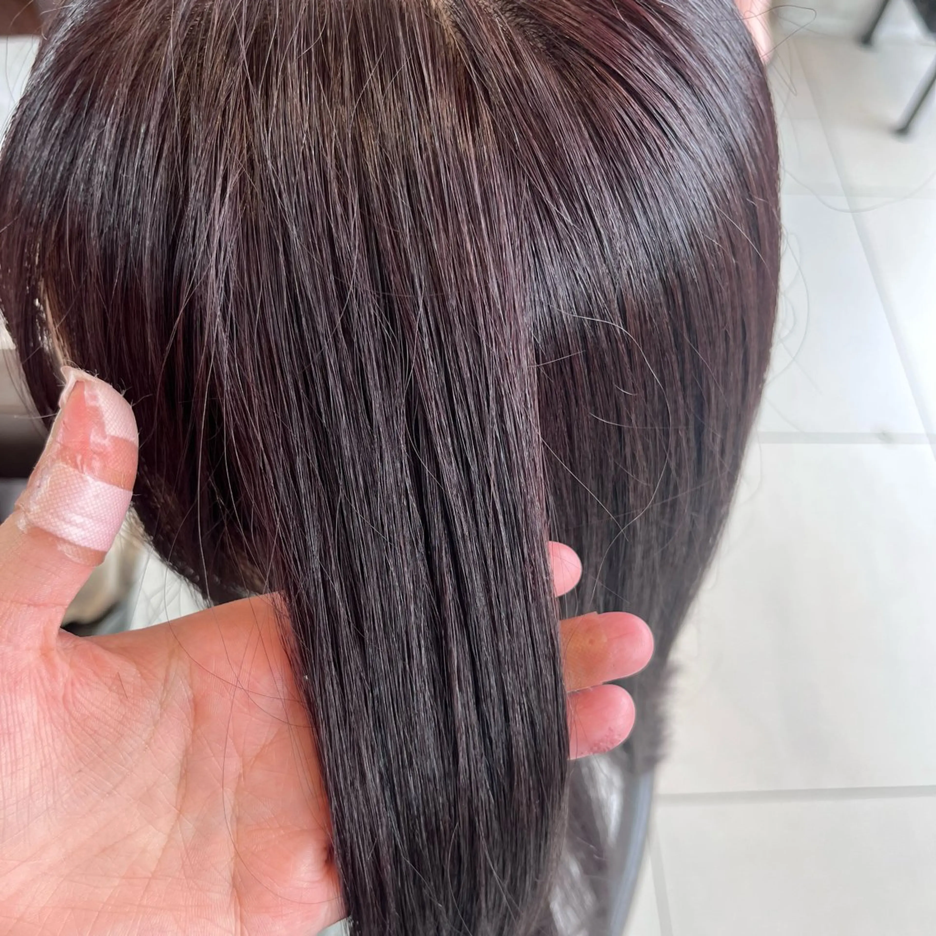 カラー 黒髪 ディープラベンダー ラベンダーカラー カット ヘアカラー EARTH 草津エイスクエア店所属・井上 さくらのヘアスタイル