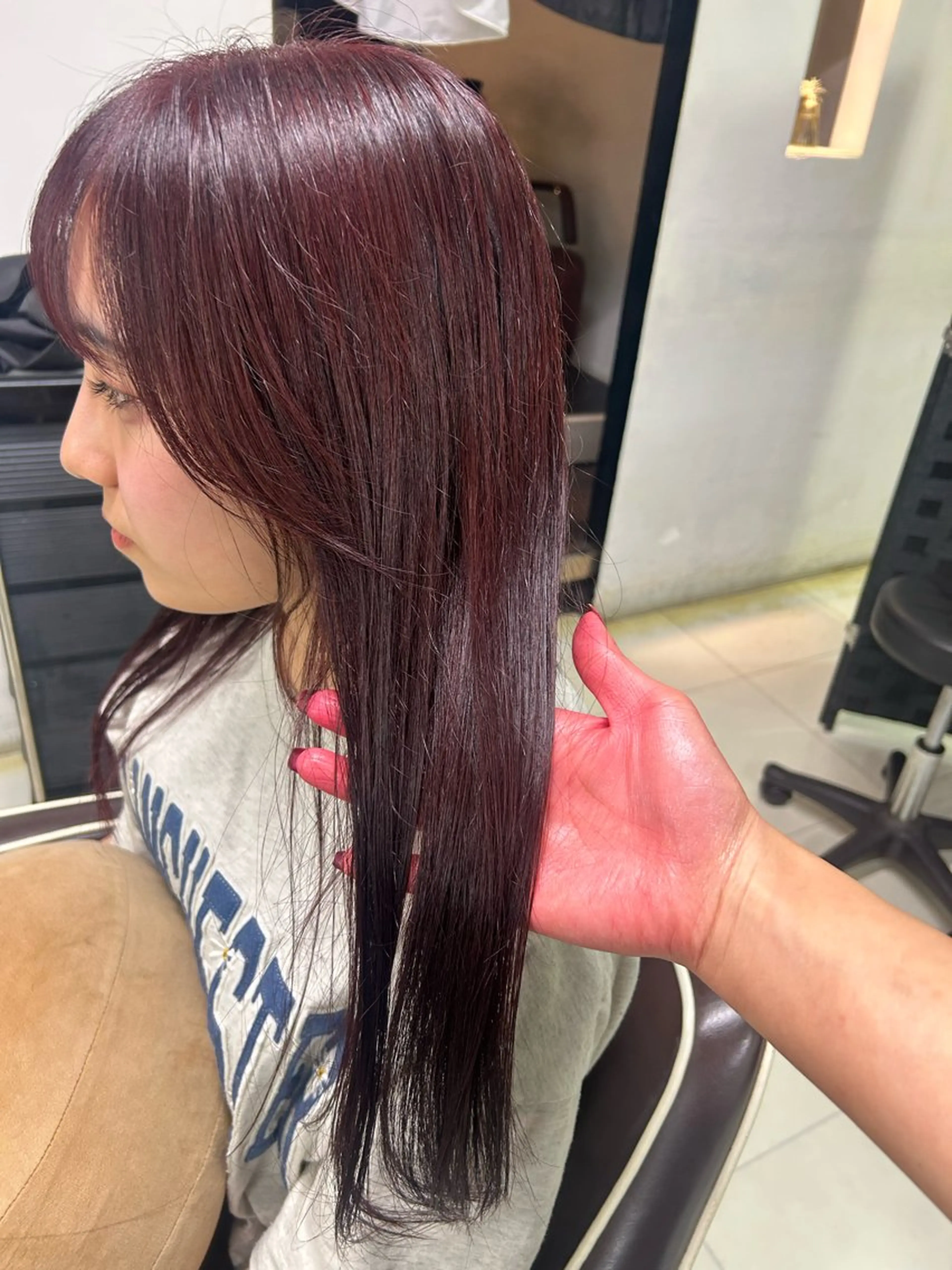 ロング カラー stella キホのヘアスタイル