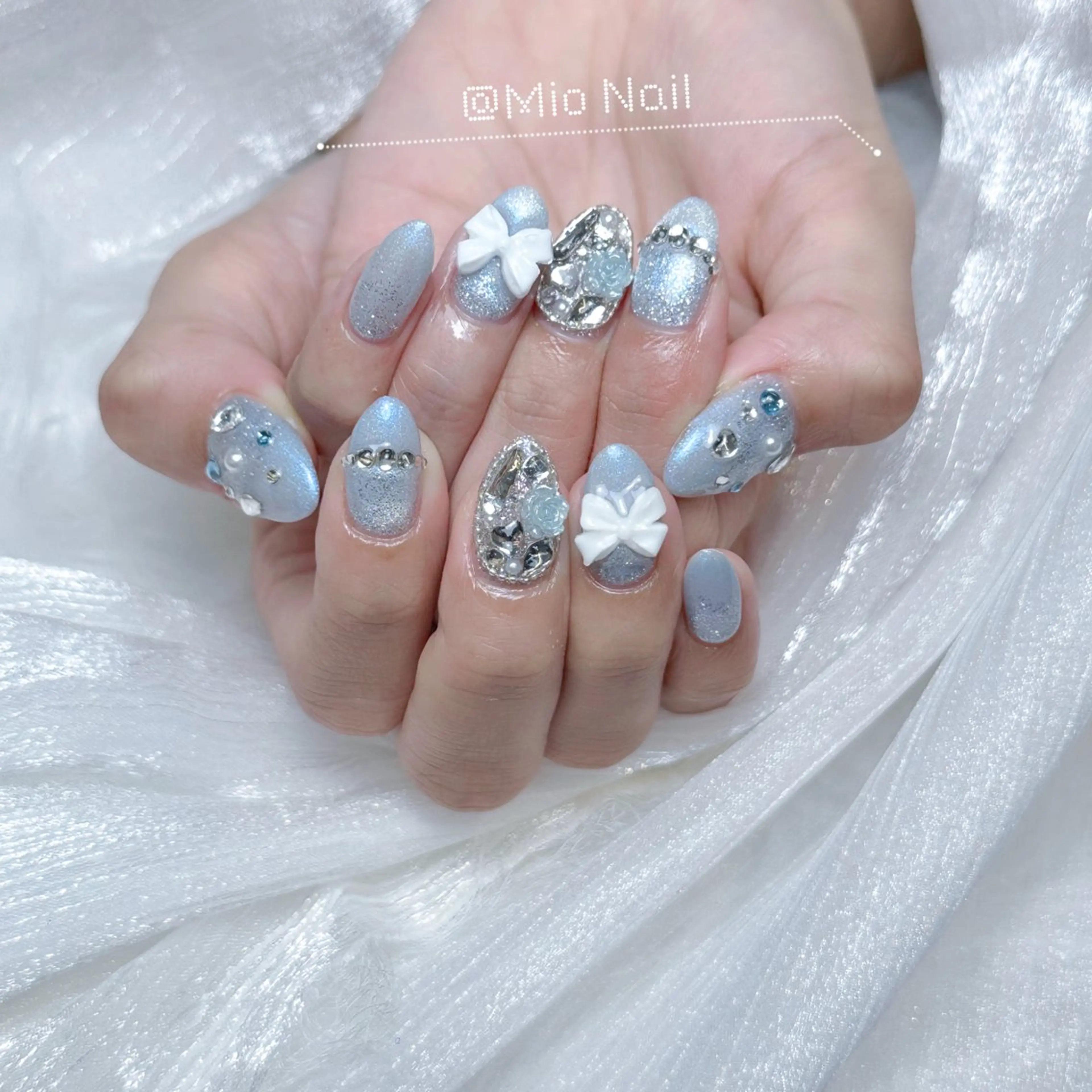 ネイル アートネイル LA VENIA所属・Mio Nailのネイルデザイン