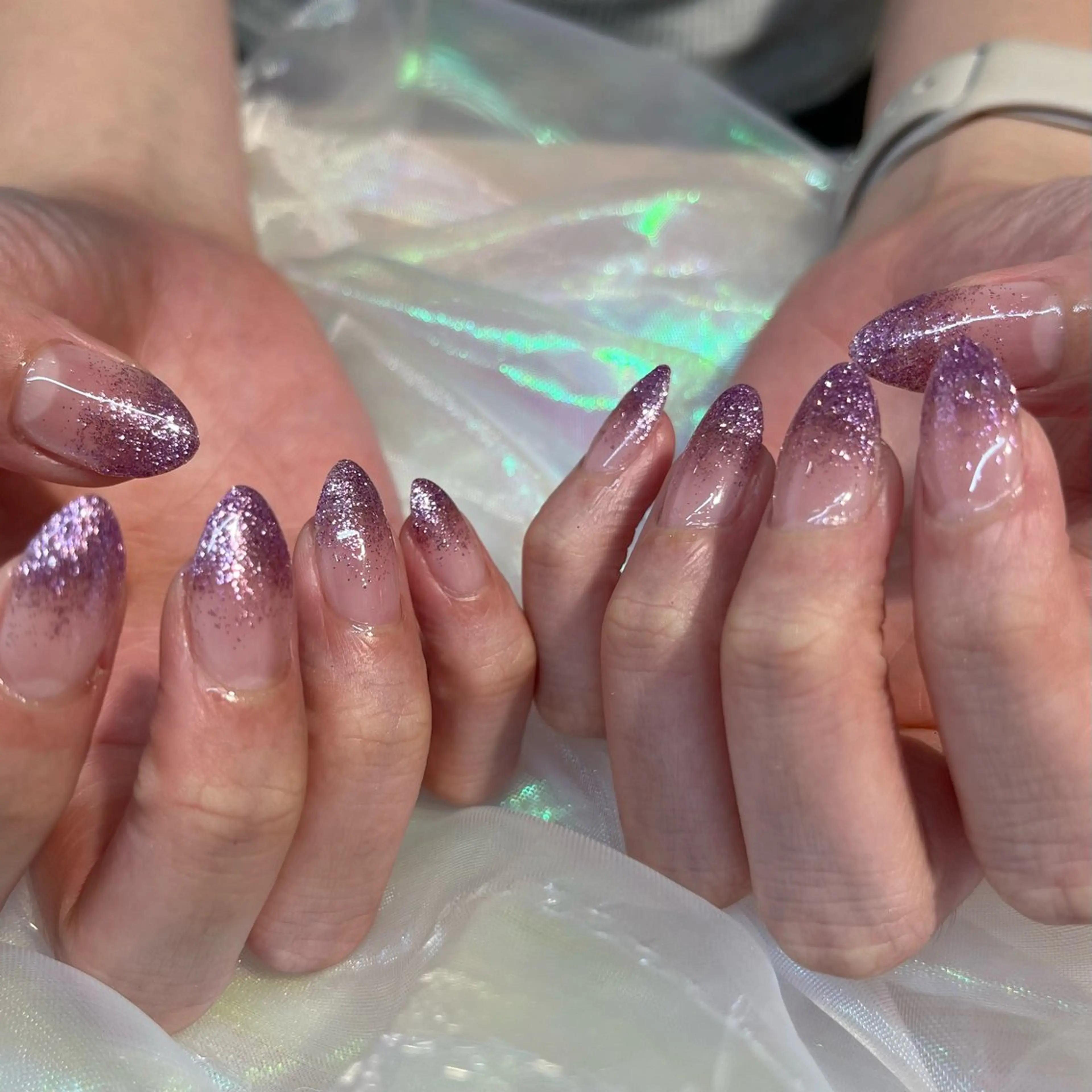 ネイル ラメ(グリッター) ラメグラデーション パープル 渡邊 あかりのネイルデザイン