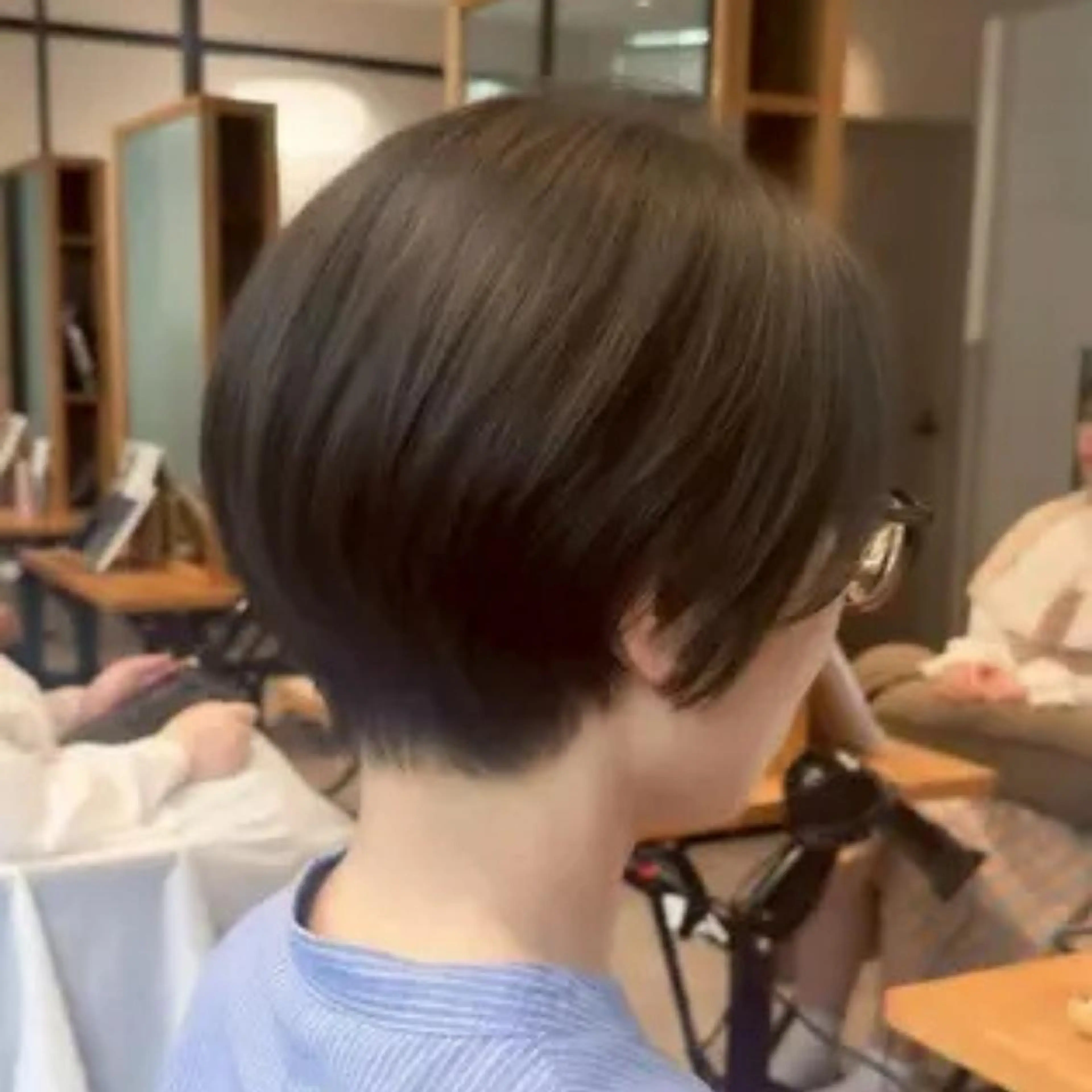 ショート 免田 凪沙のヘアスタイル