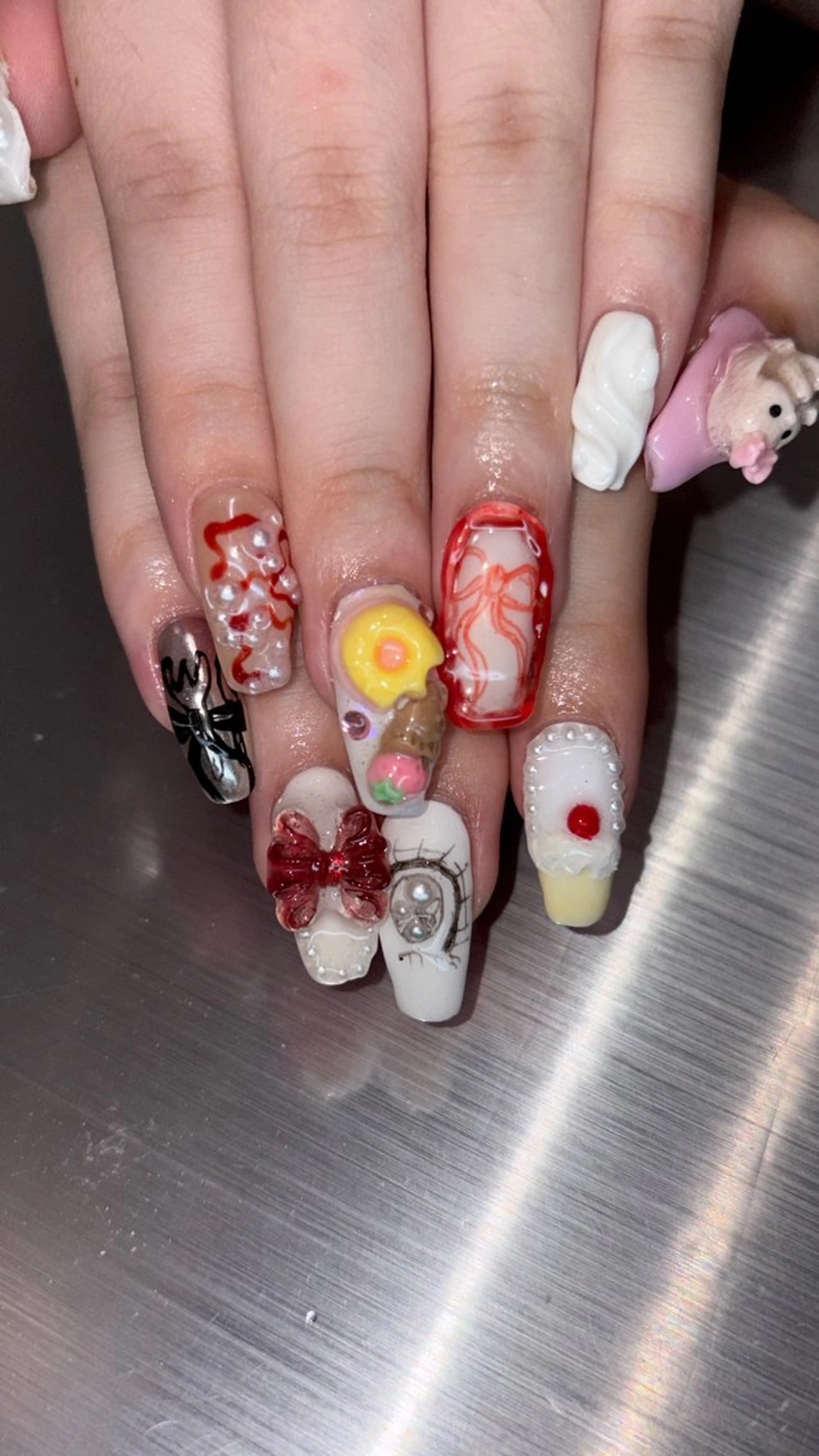 ネイル ハンドネイル 🎶個性派ネイル💅 /Komachi❤️のマツエク・マツパデザイン