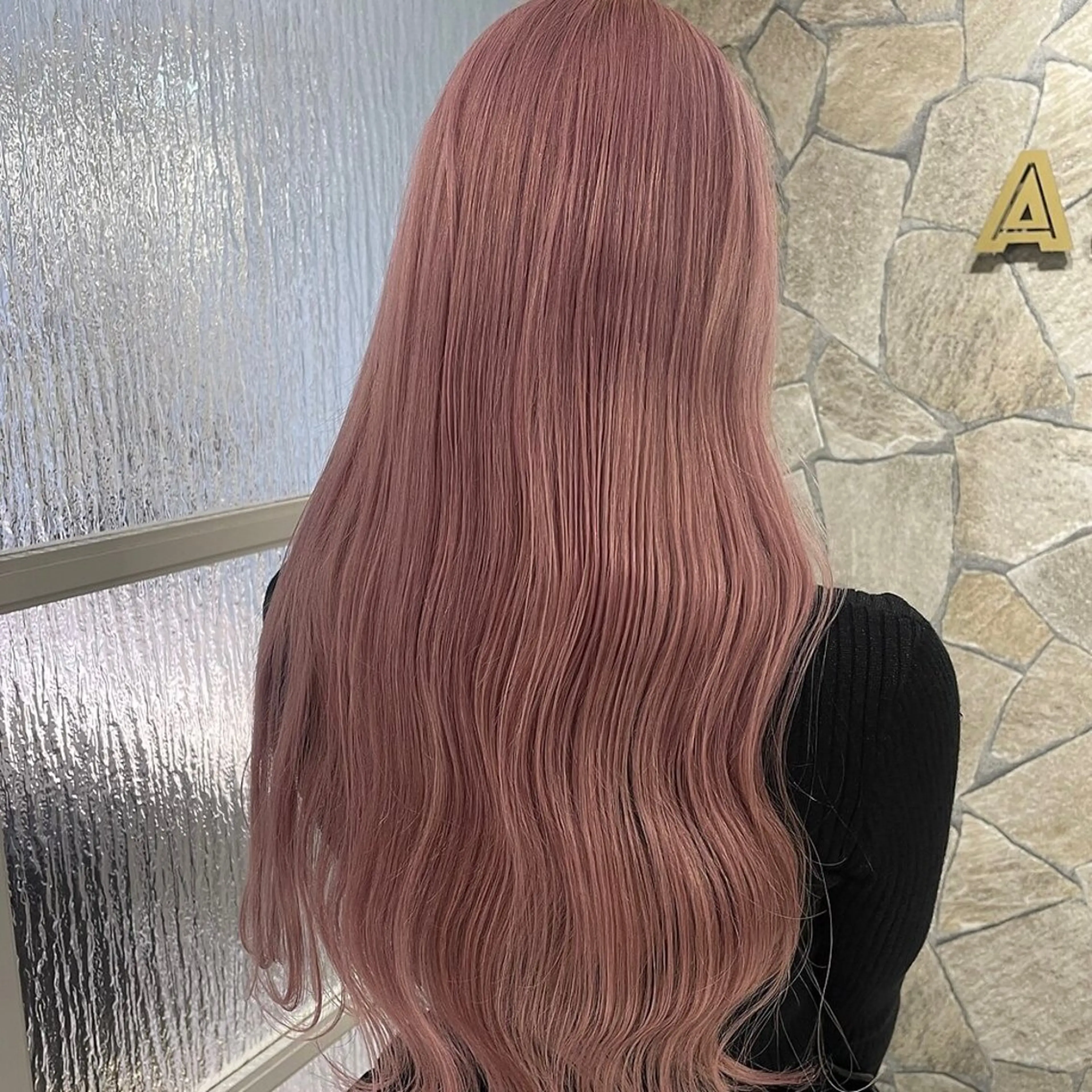 ロング カラー ブリーチ ハイトーンカラー ピンクカラー ホワイトピンク 💖ブリーチ/暖色 𝐘𝐮𝐢💖のヘアスタイル