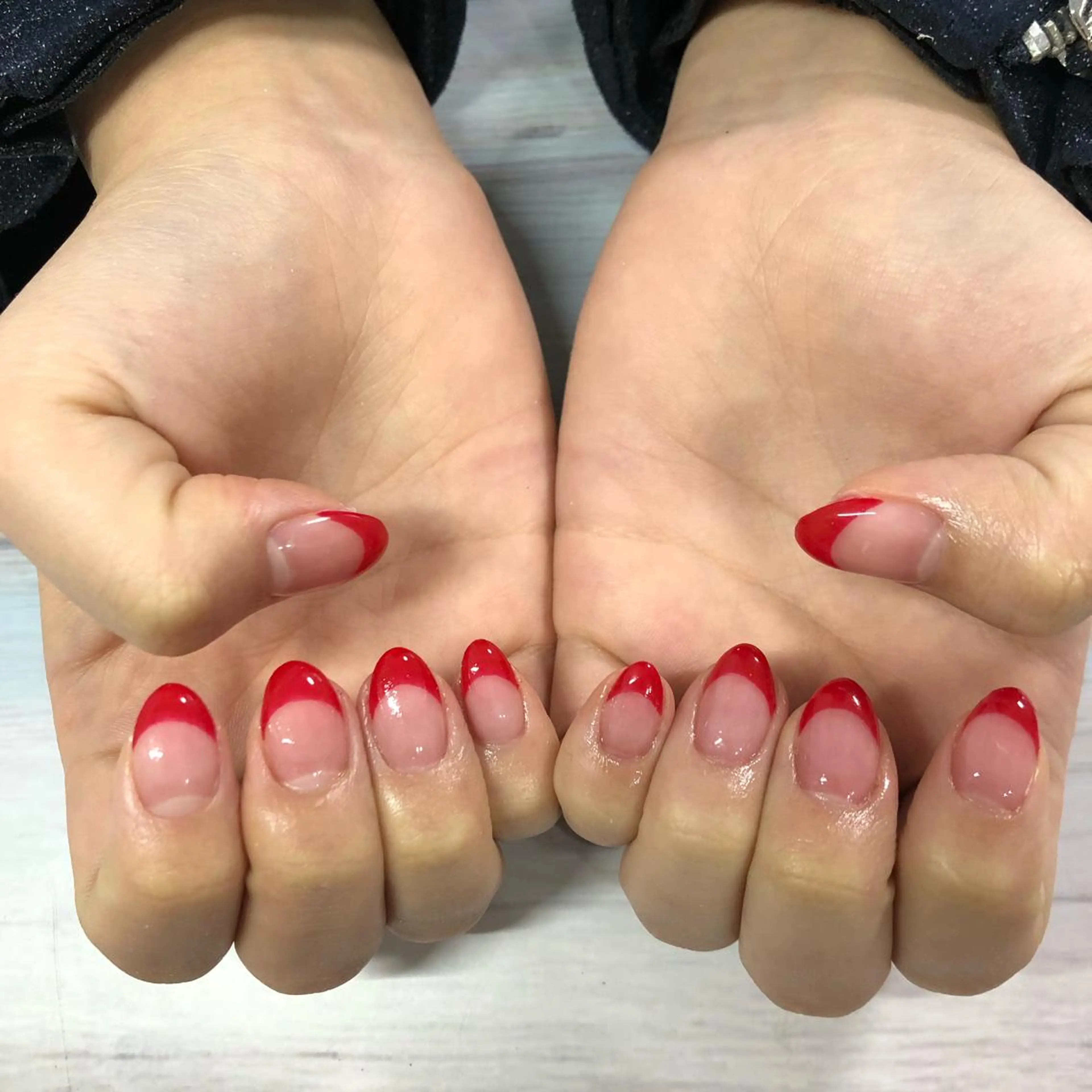 ネイル ハンドネイル 西岡 杏のネイルデザイン