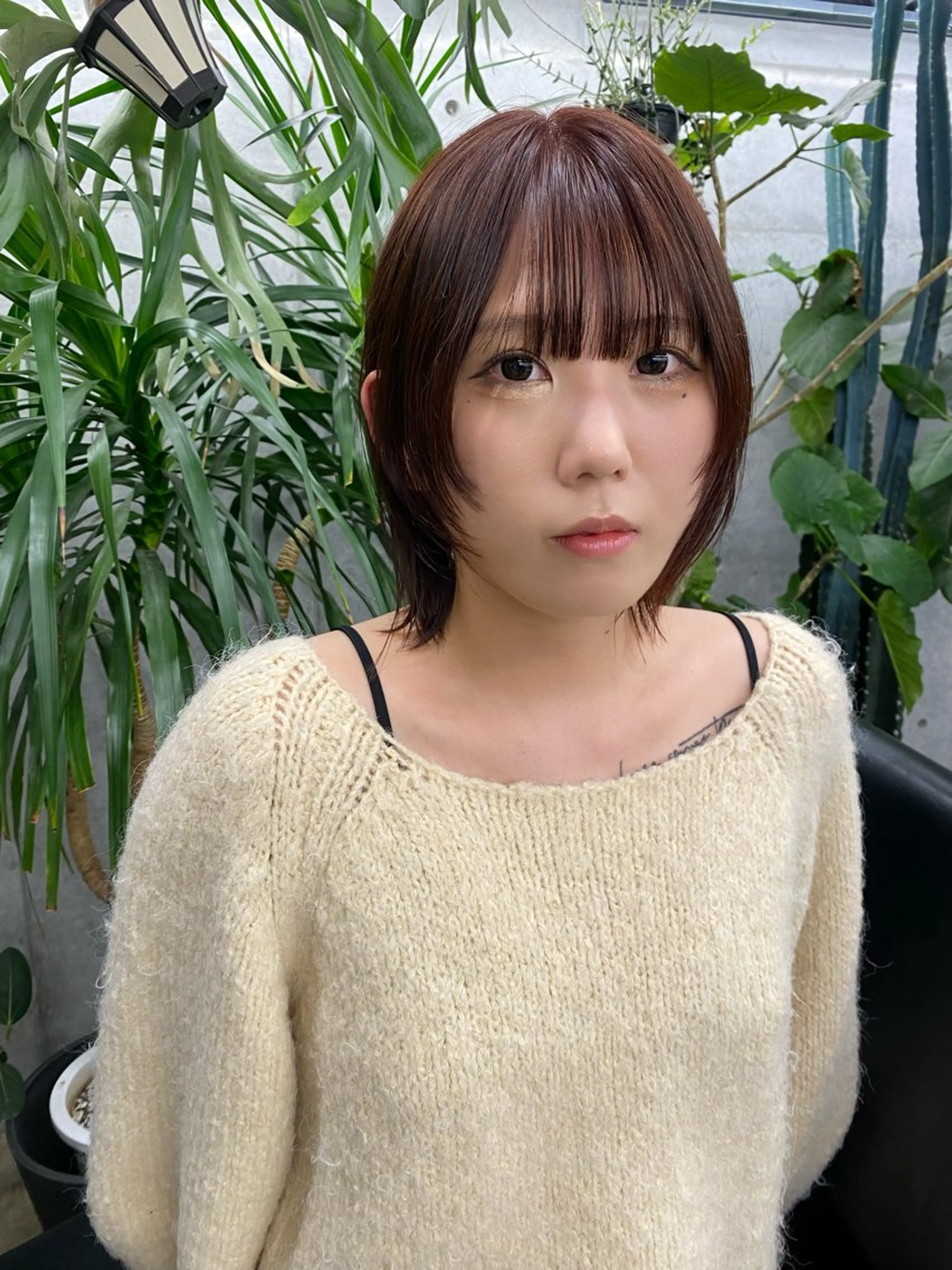 ミディアム カラー ウルフカット カット ヘアカラー トリートメント 似合わせカット レイヤー/ボブのヘアスタイル