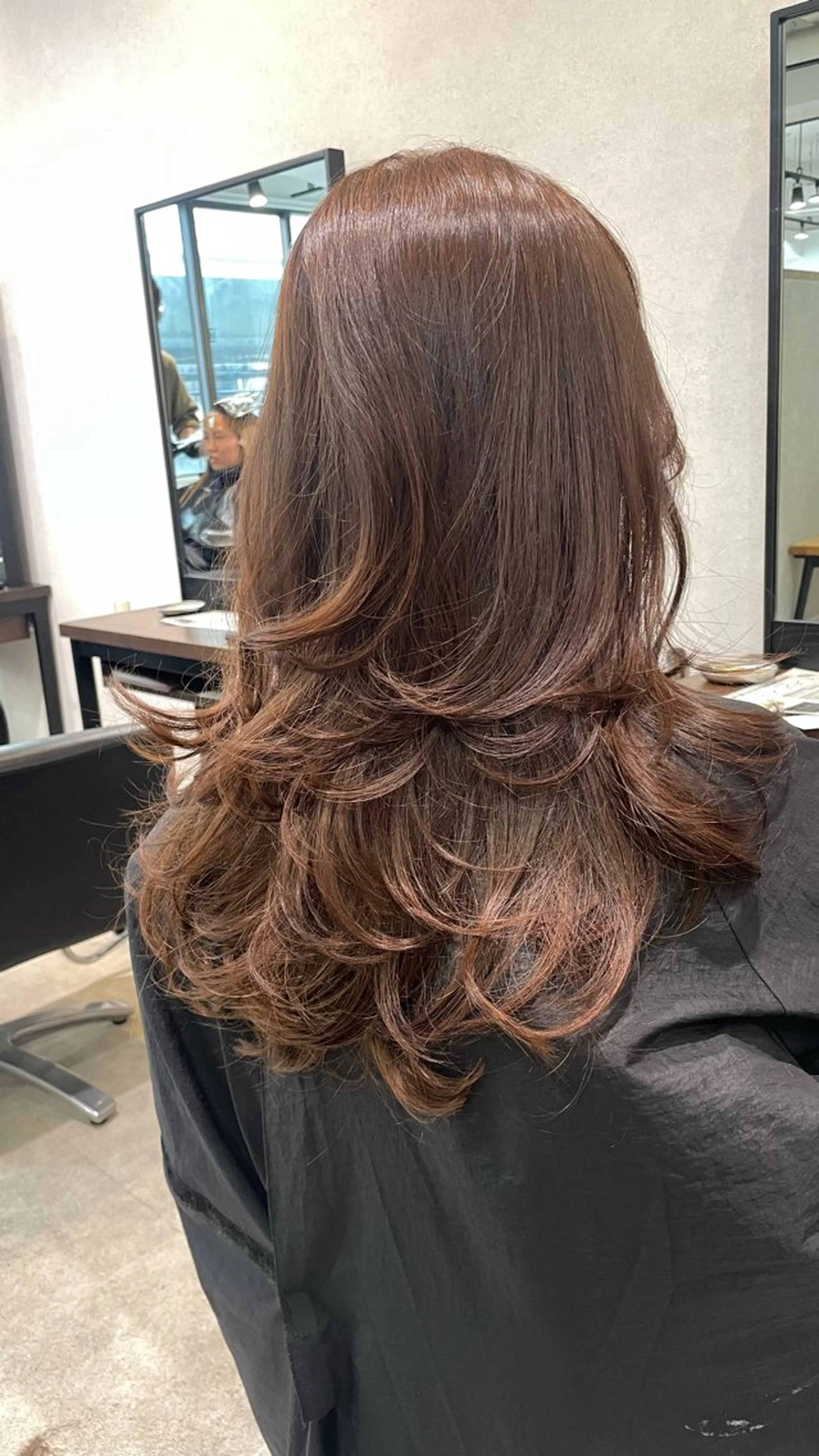 ロング Merlyosaka 早川未来のヘアスタイル