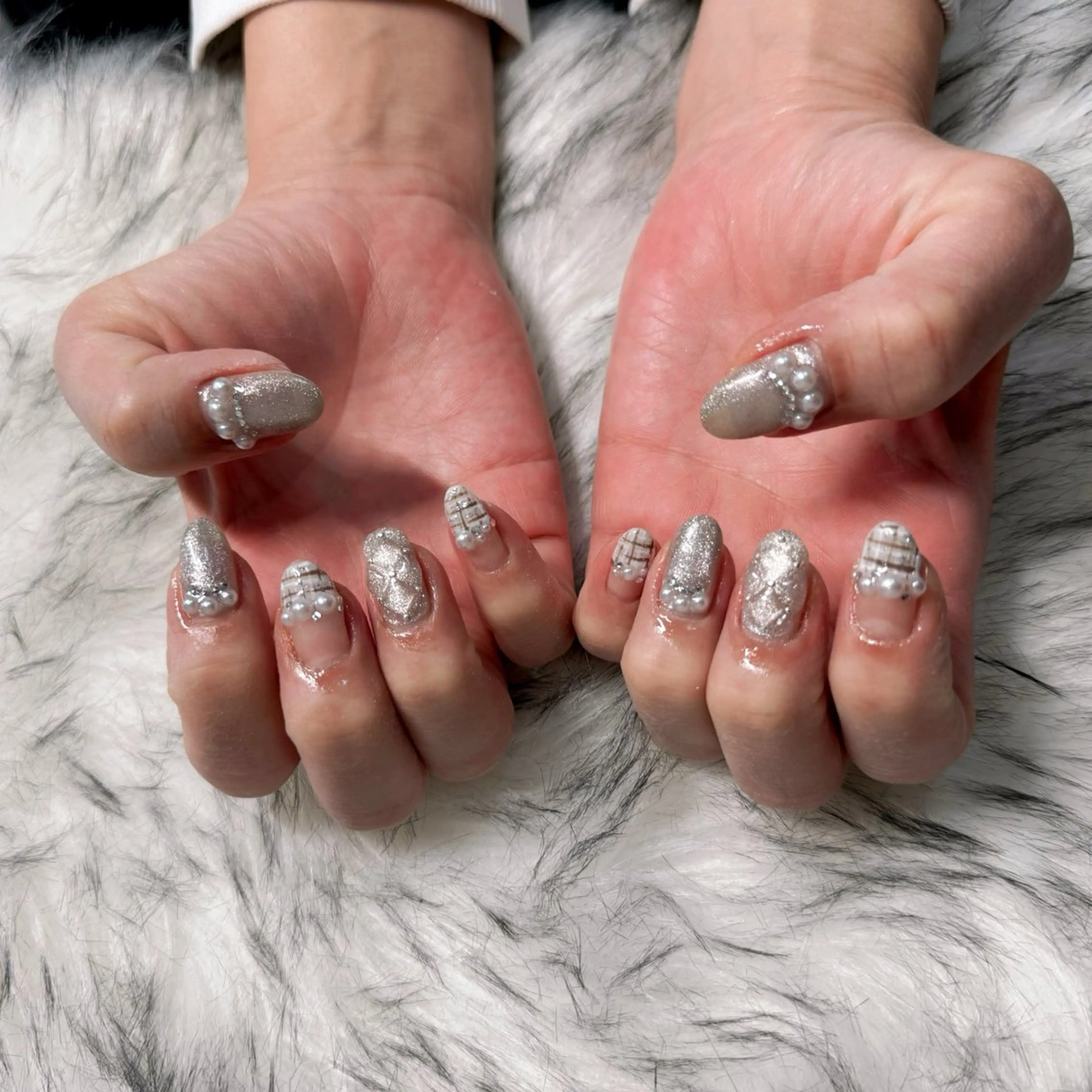 セミロング ハンドネイル mao .のネイルデザイン