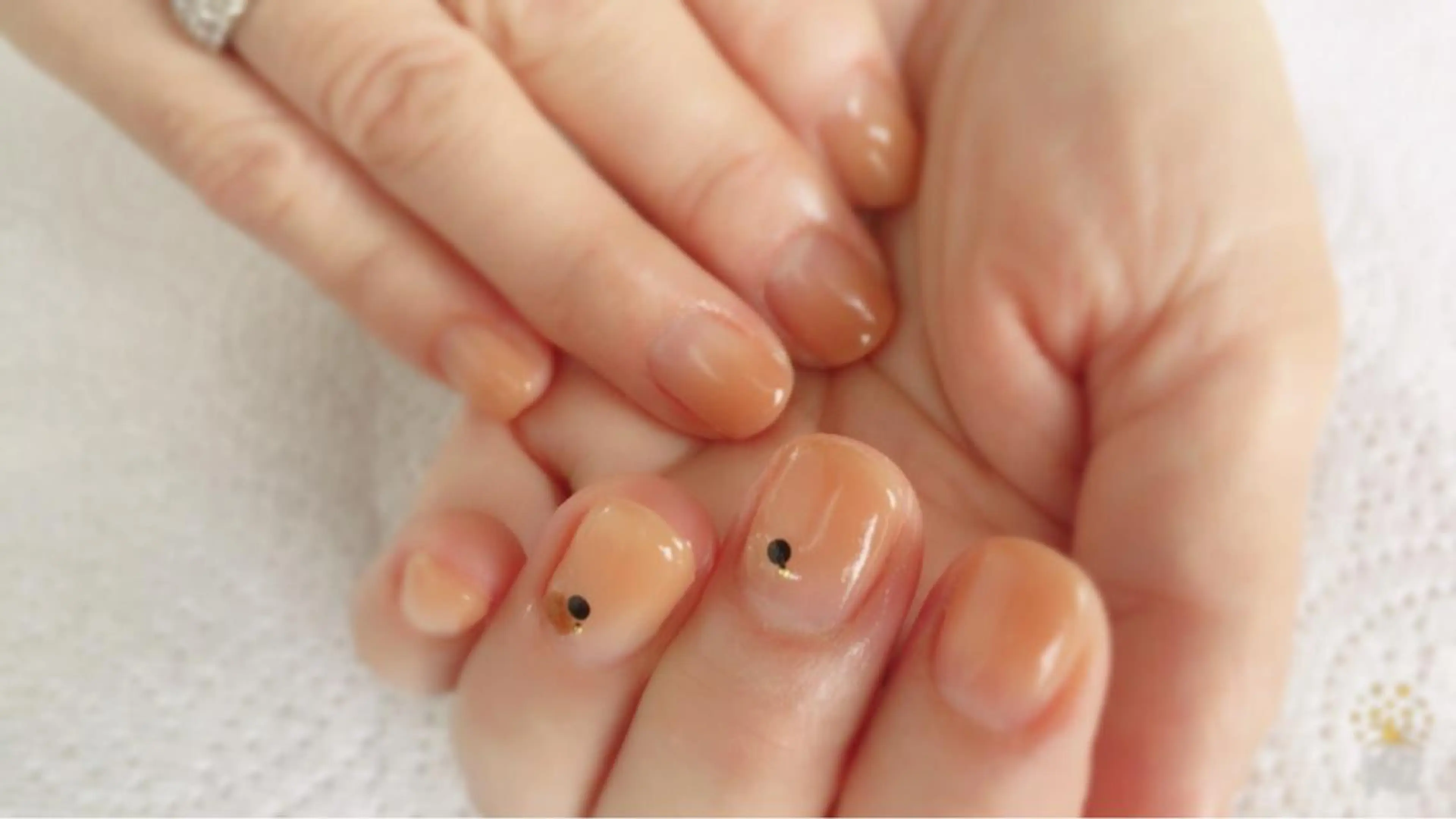 ネイル Aim* 深爪・自爪育成専門店のネイルデザイン