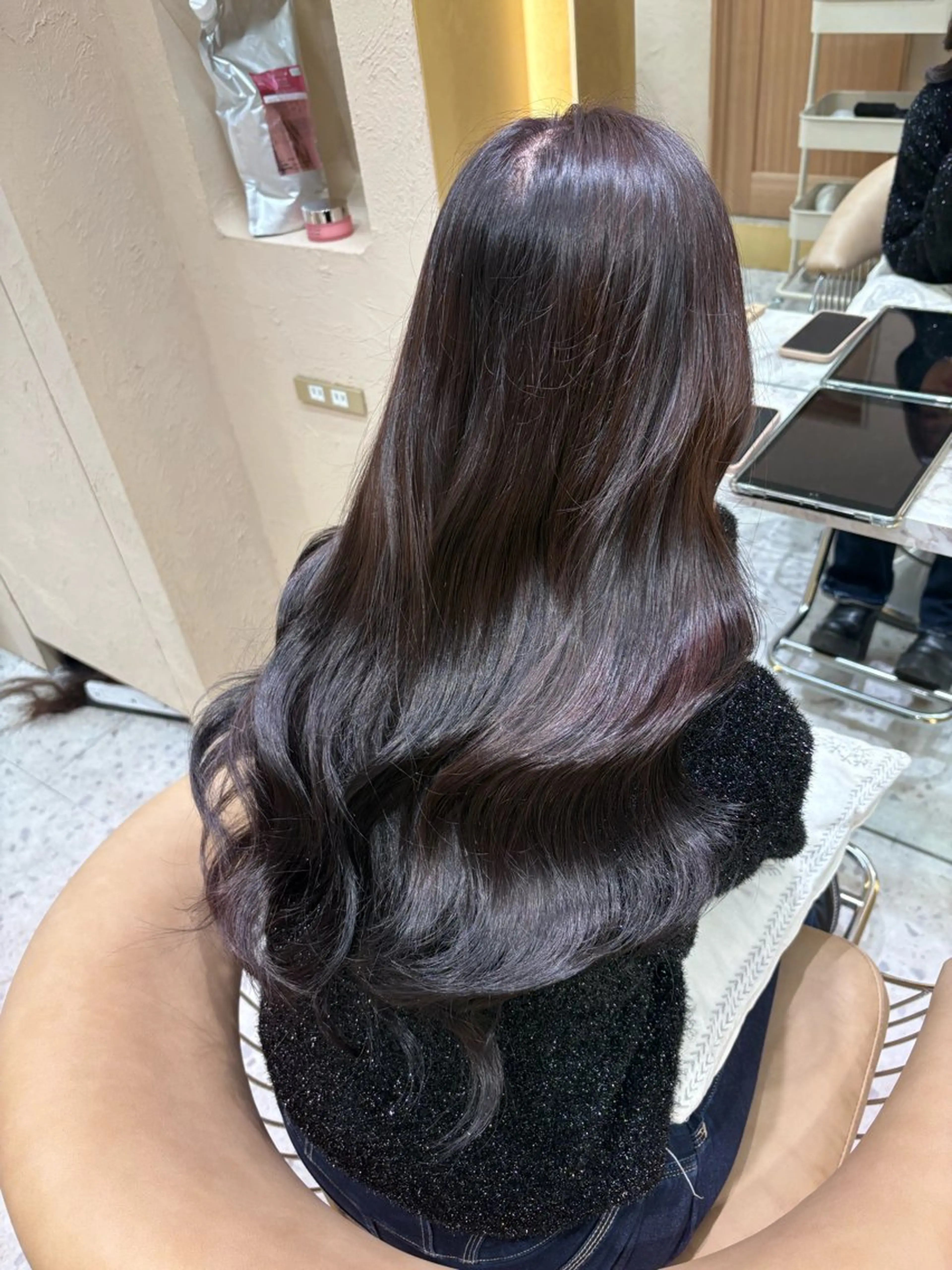 ロング カット ヘアカラー トリートメント Kanami/韓国風 /艶カラーのヘアスタイル