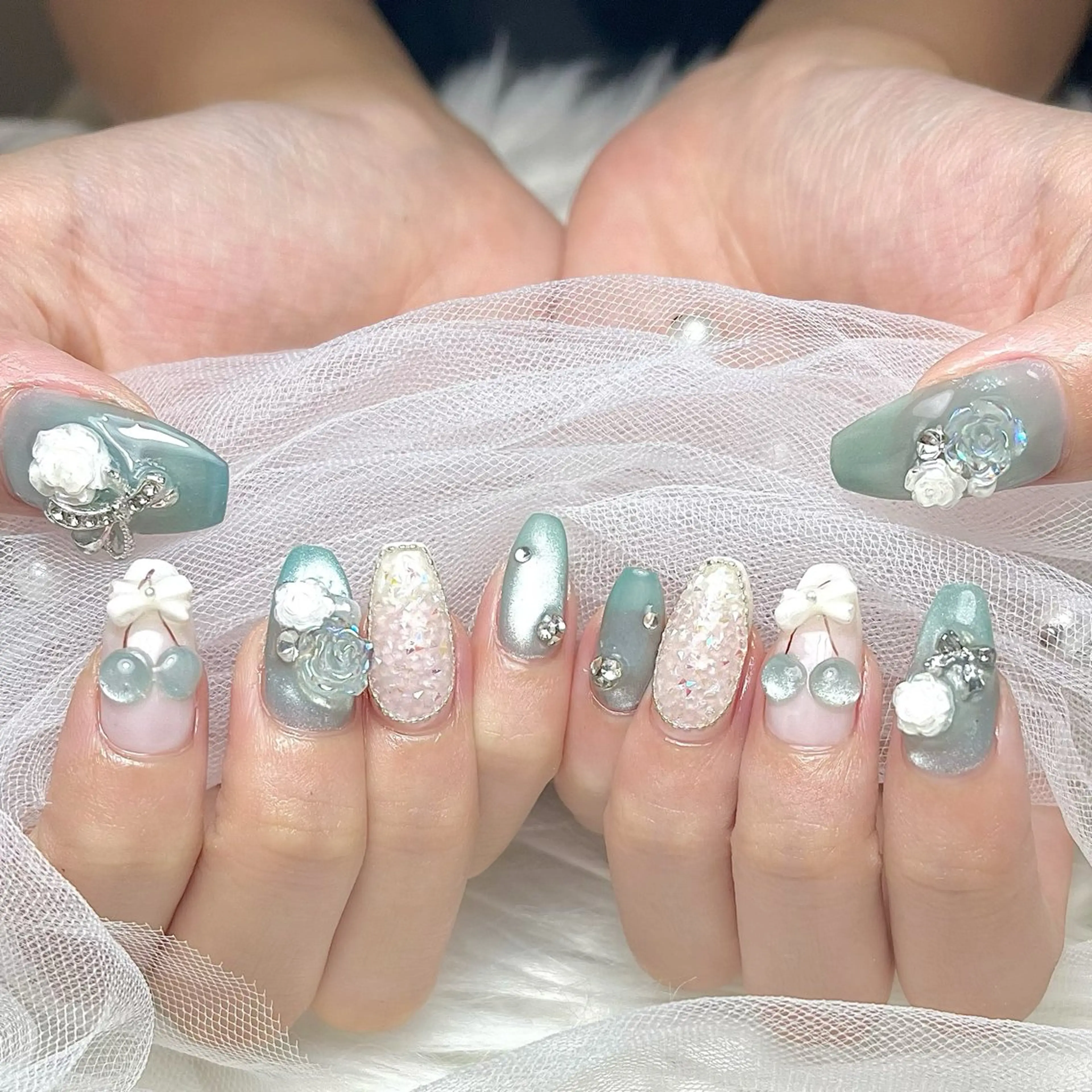 ネイル ハンドネイル 児玉 茉緒のネイルデザイン