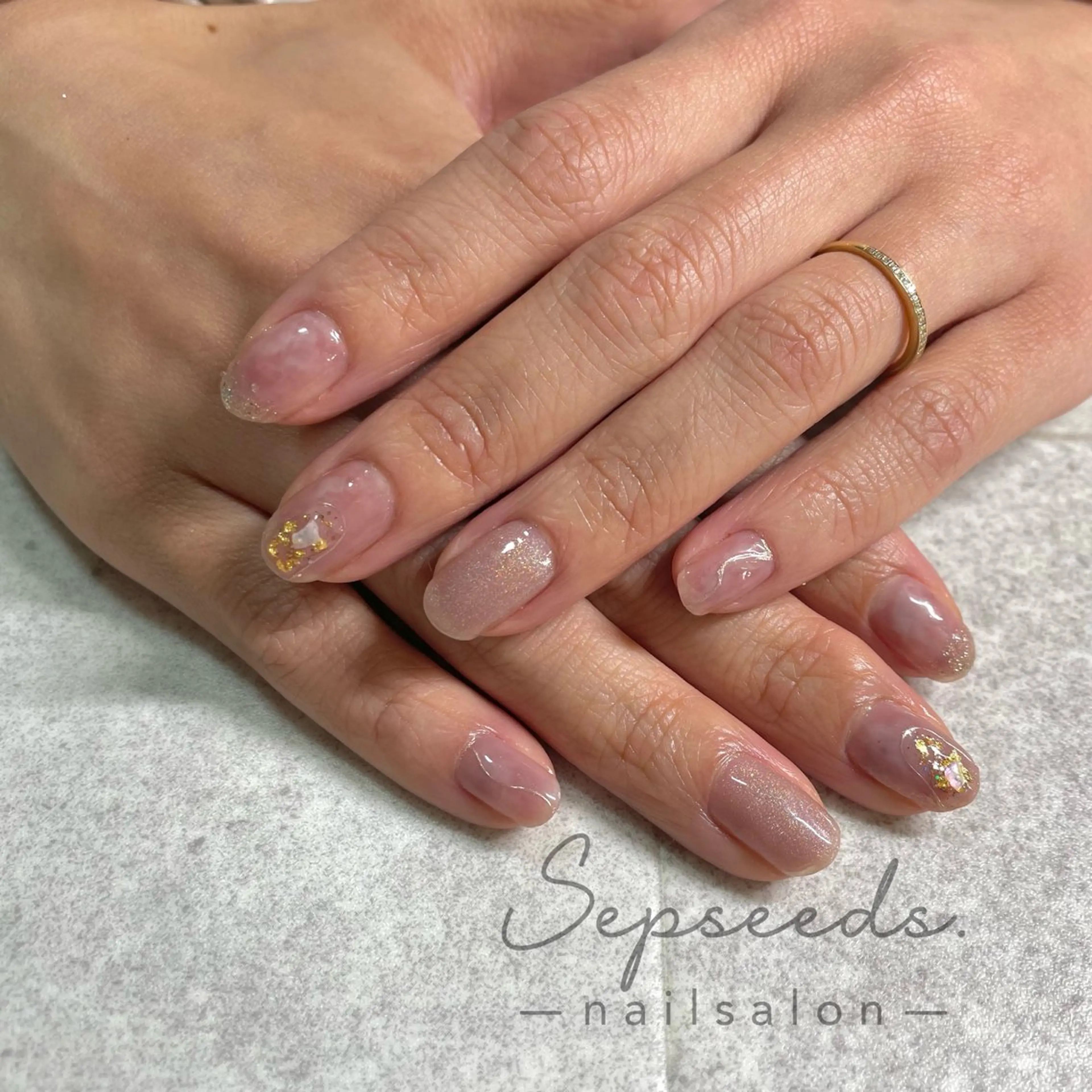 ネイル 持ち込み ニュアンスネイル ハンドネイル Sepseeds. 🌱朝9時～OK🤲のネイルデザイン
