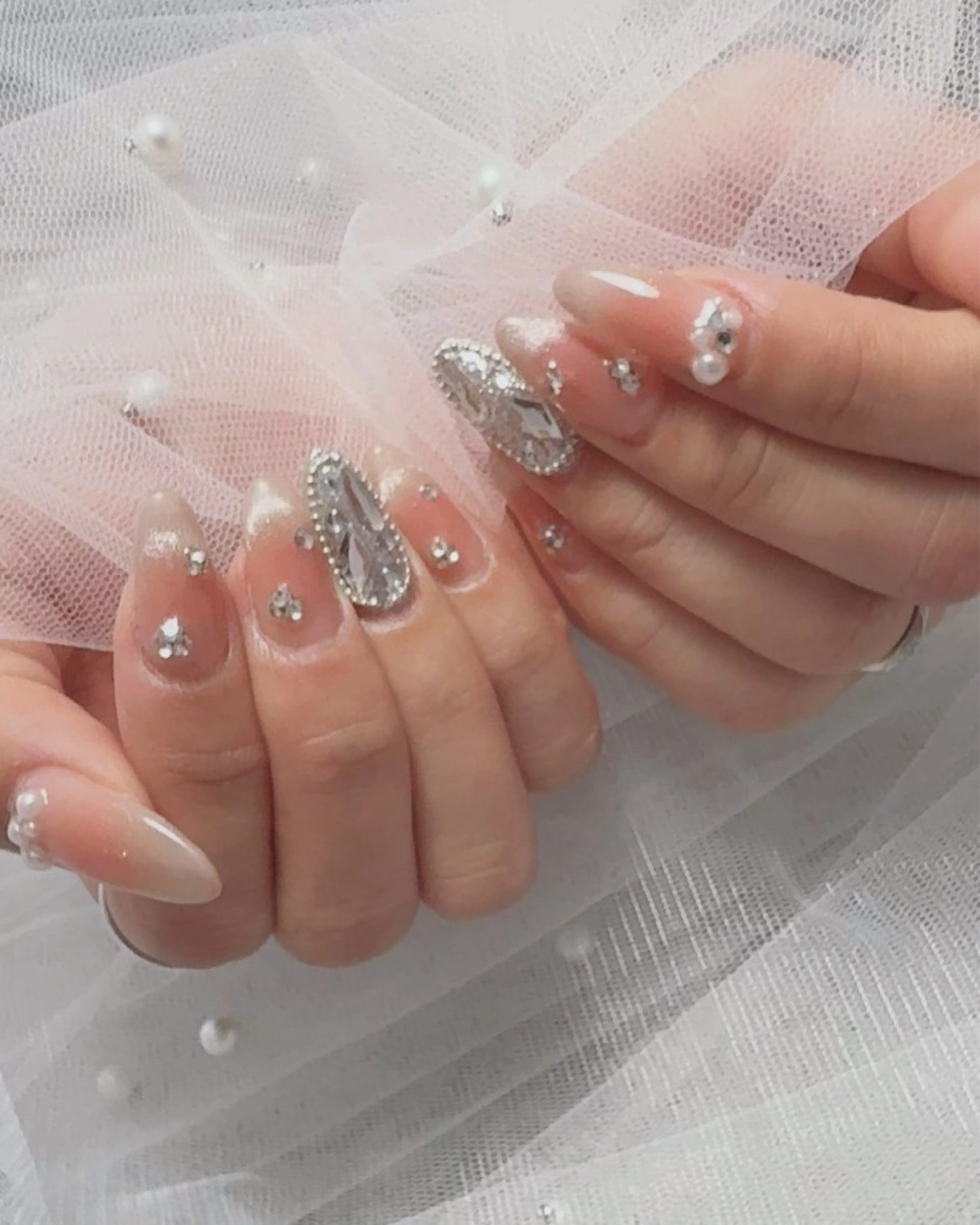ネイル ハンドネイル uni nail saronのネイルデザイン