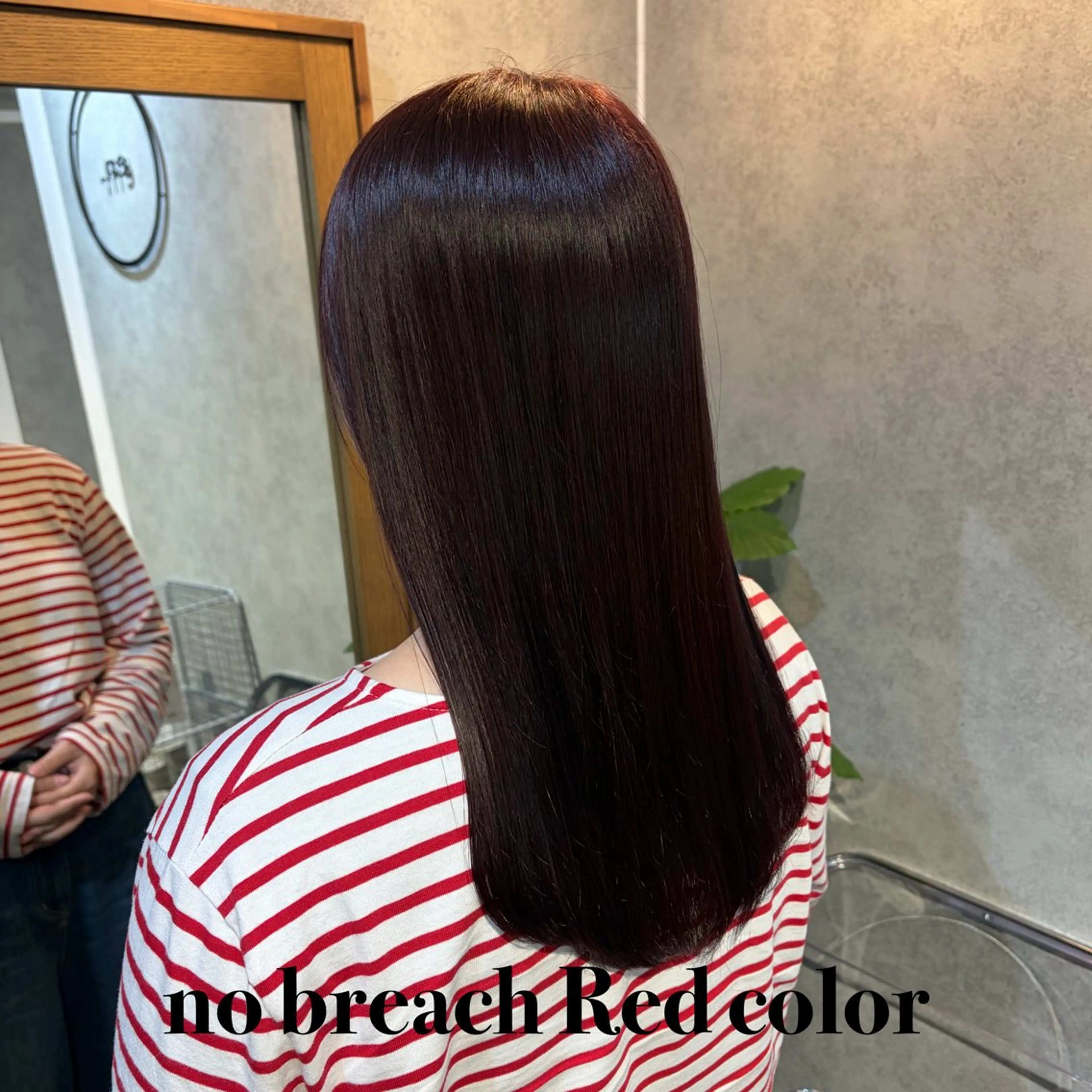 カラー ブリーチ ボルドーカラー ブリーチなしカラー レッドカラー カット ヘアカラー トリートメント 暖色カラー/パラッと Bob/モエのヘアスタイル