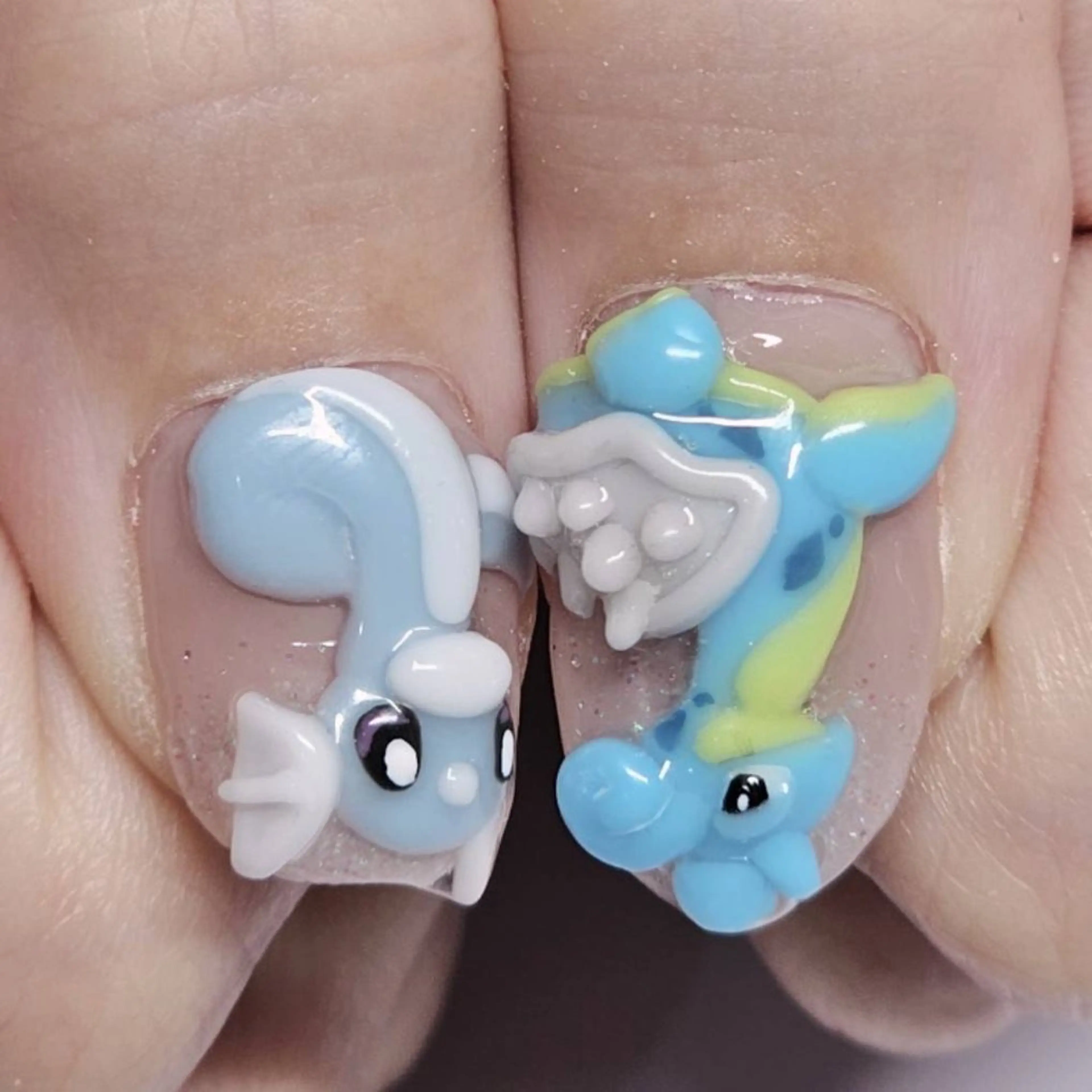 ネイル アートネイル グラデーション ラメ(グリッター) 水色 ホワイト ハンドネイル よしだ ひろきのネイルデザイン