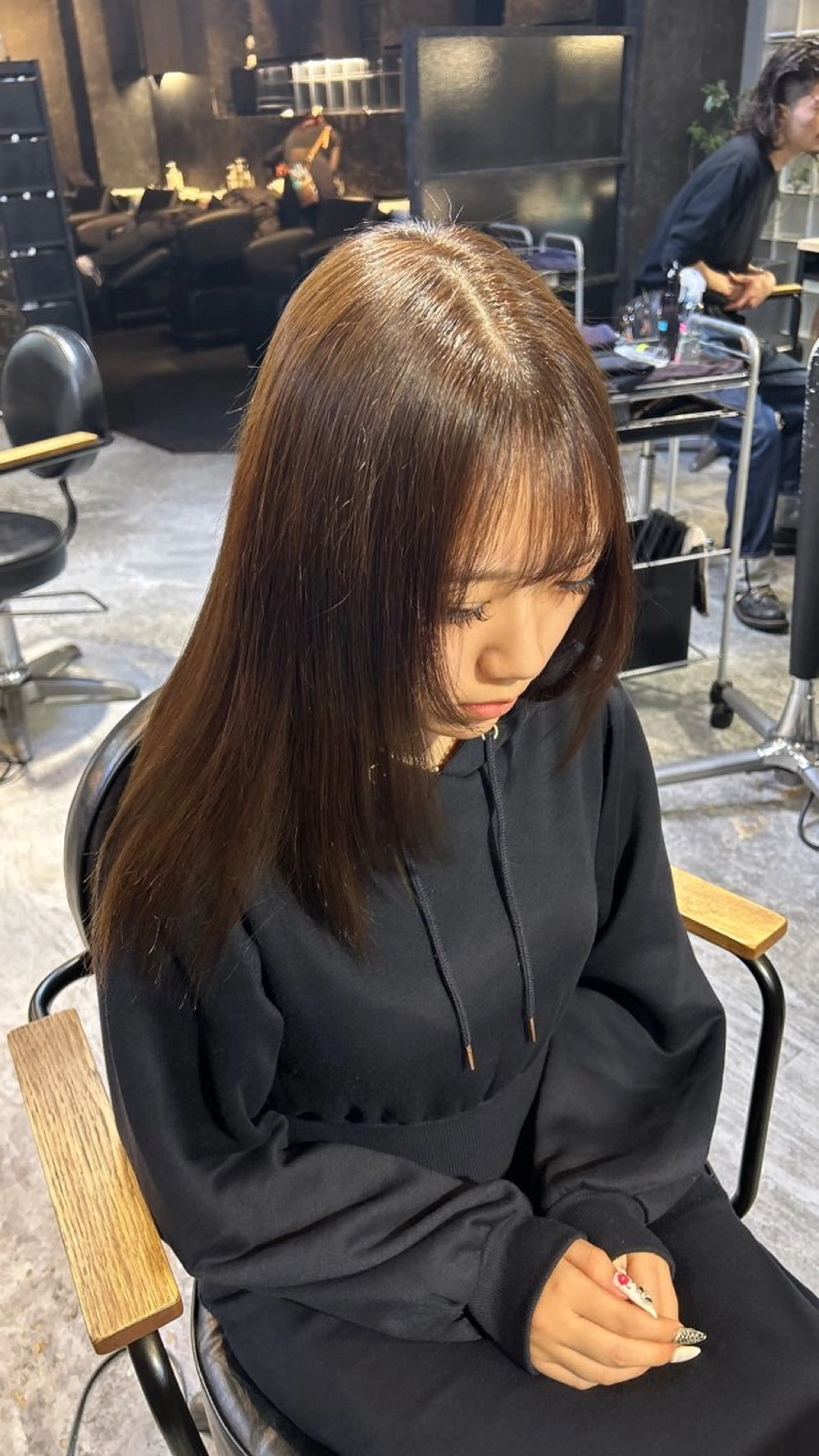 セミロング 🌷ブリーチ縮毛矯正 /mina🌷のヘアスタイル