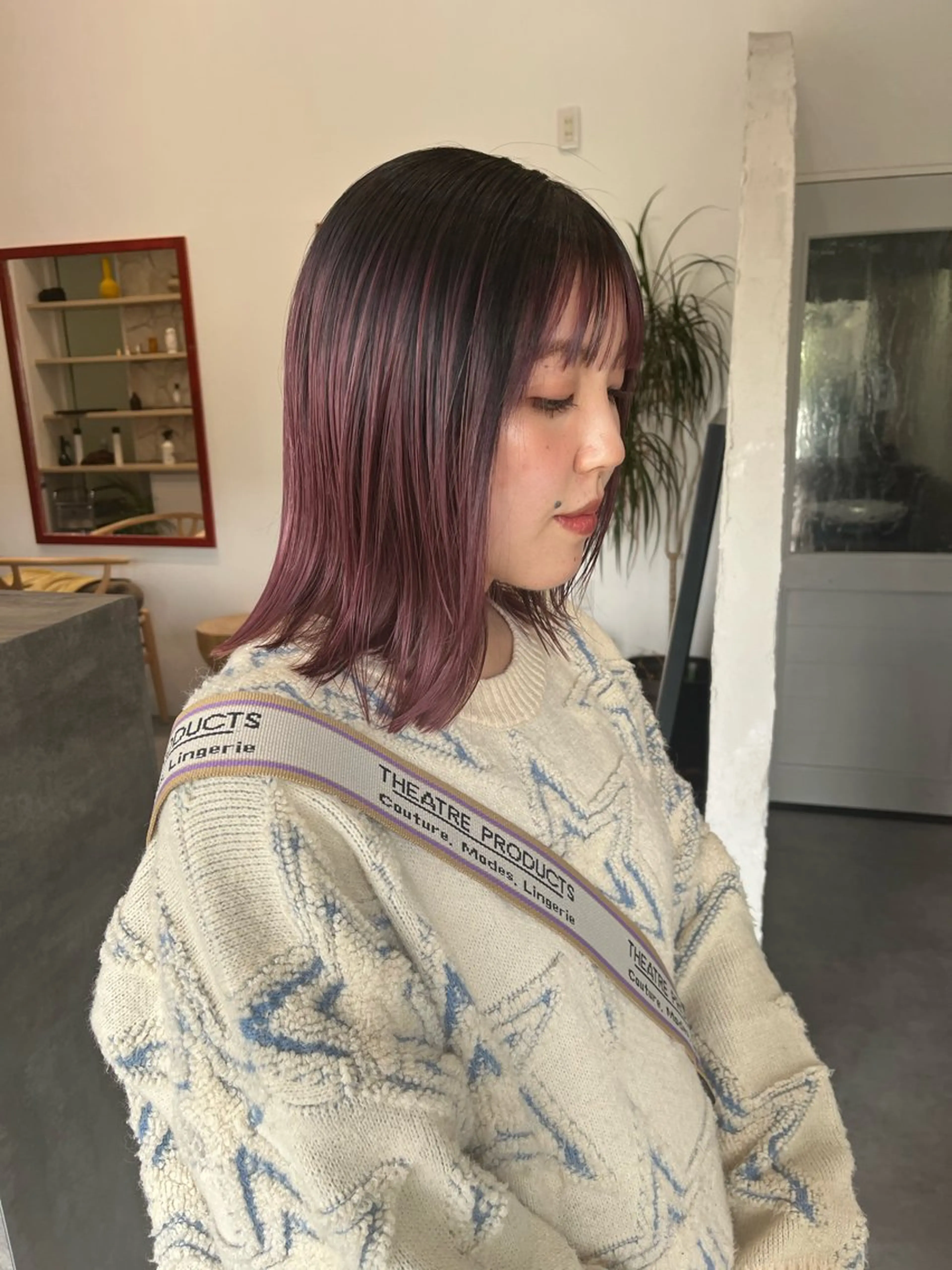 ミディアム ボブ/レイヤー/ ショートcovo代表のヘアスタイル