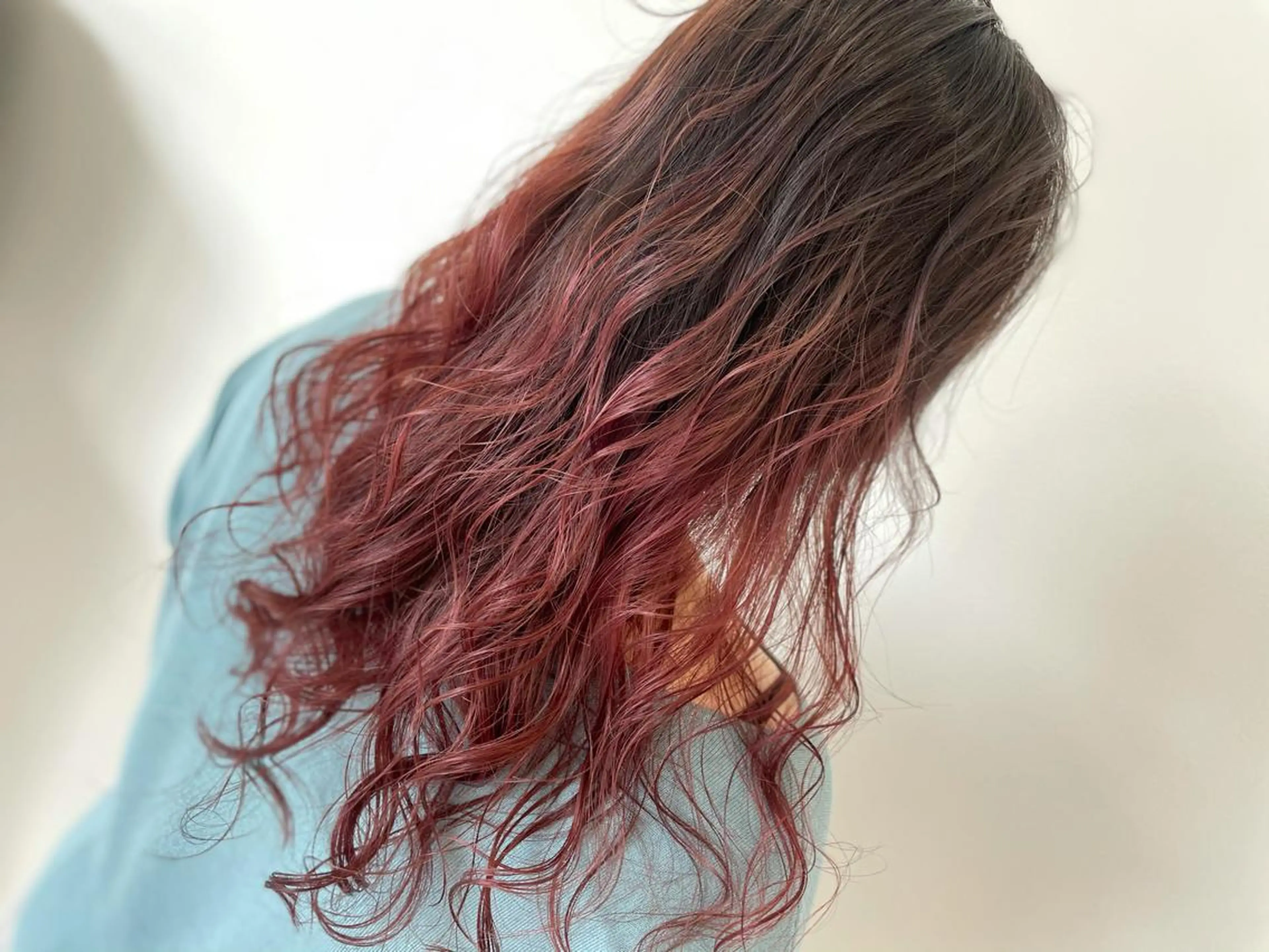 セミロング カラー バレイヤージュ グラデーションカラー レイヤーカット ヘアカラー トリートメント 難しい髪質の縮毛矯正 高岡/射水/髪質改善のヘアスタイル