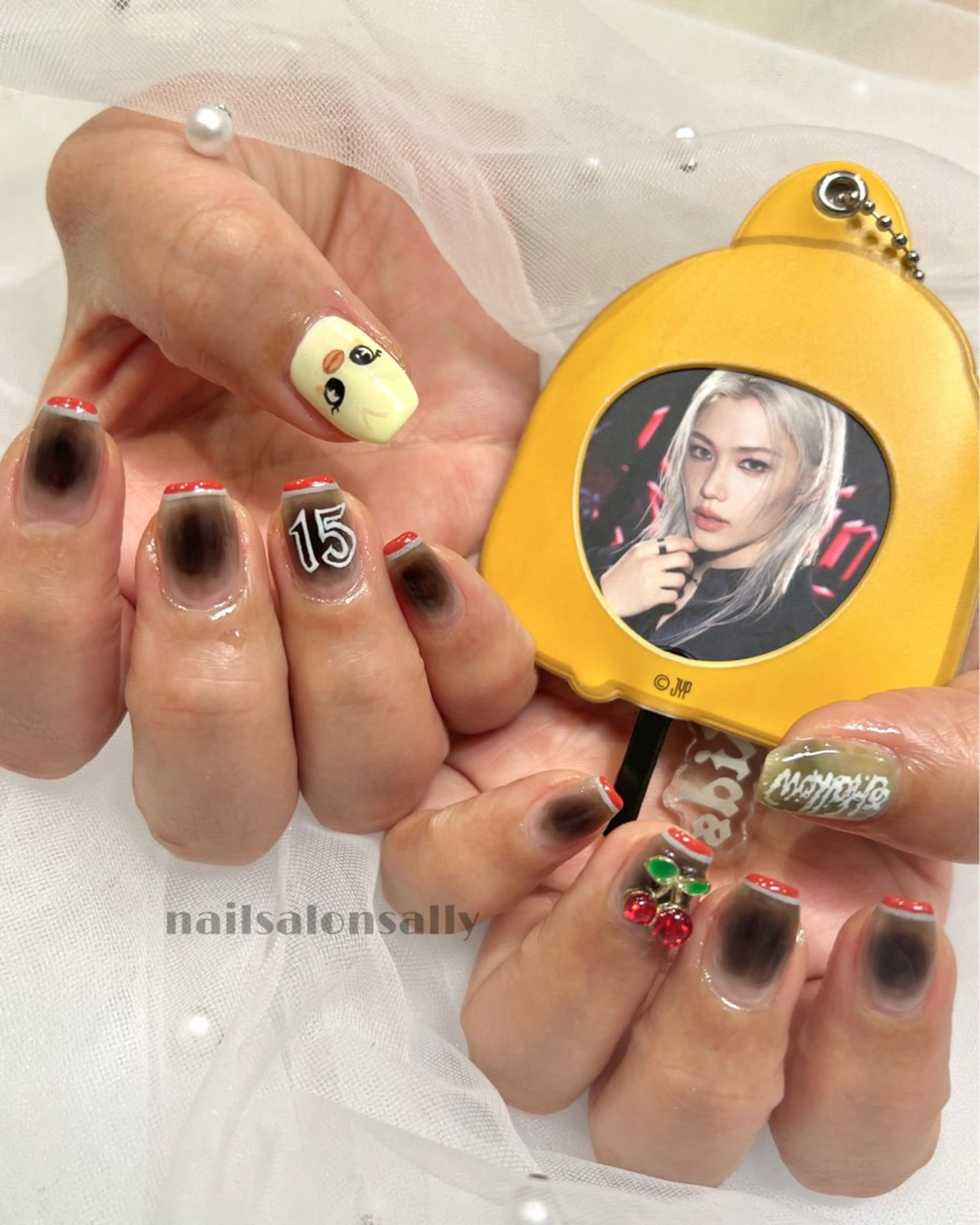 ネイル ハンドネイル 原宿ネイル 推し活/ガーリー/のネイルデザイン