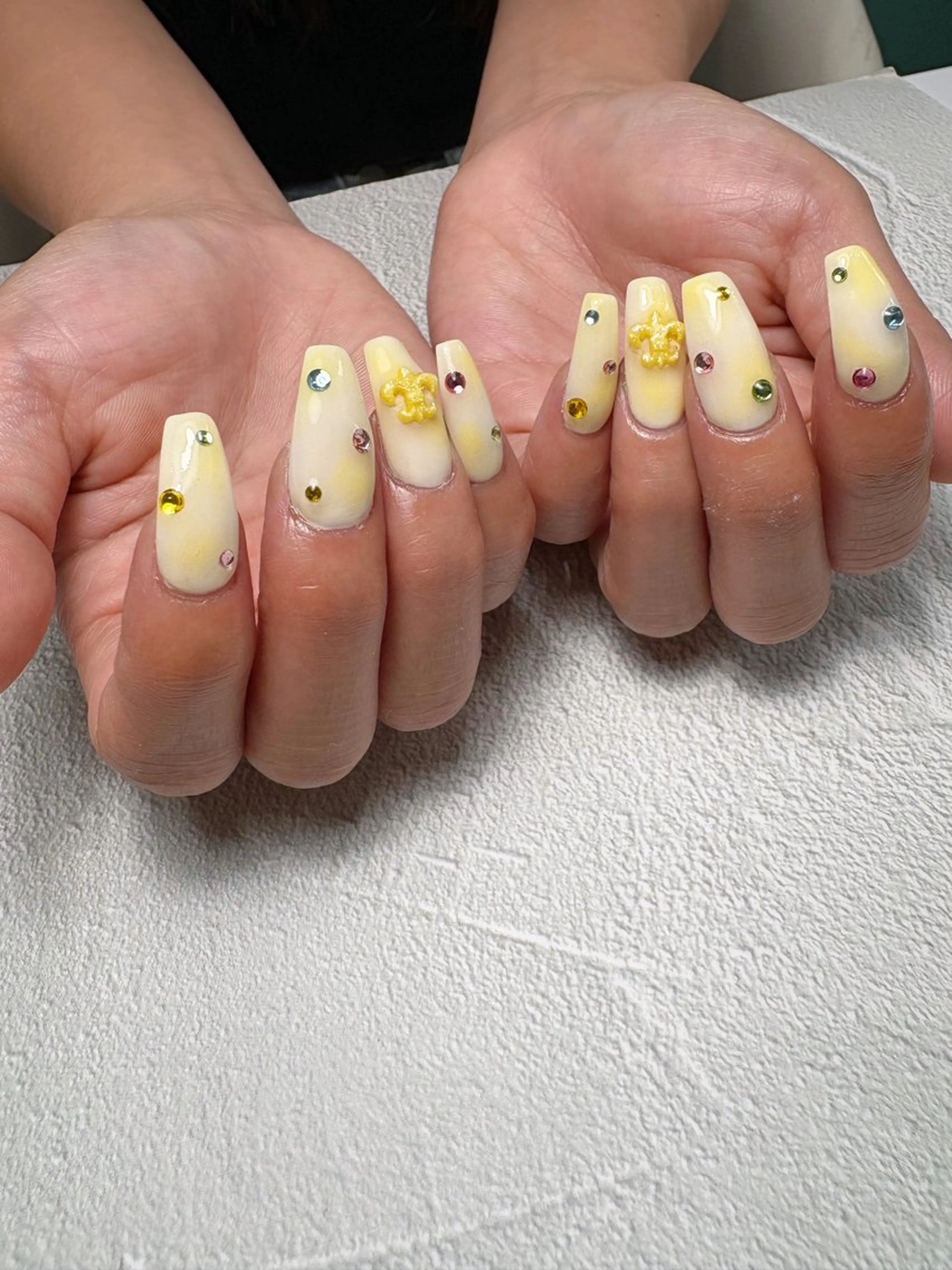 ネイル ハンドネイル Emu Nailのネイルデザイン