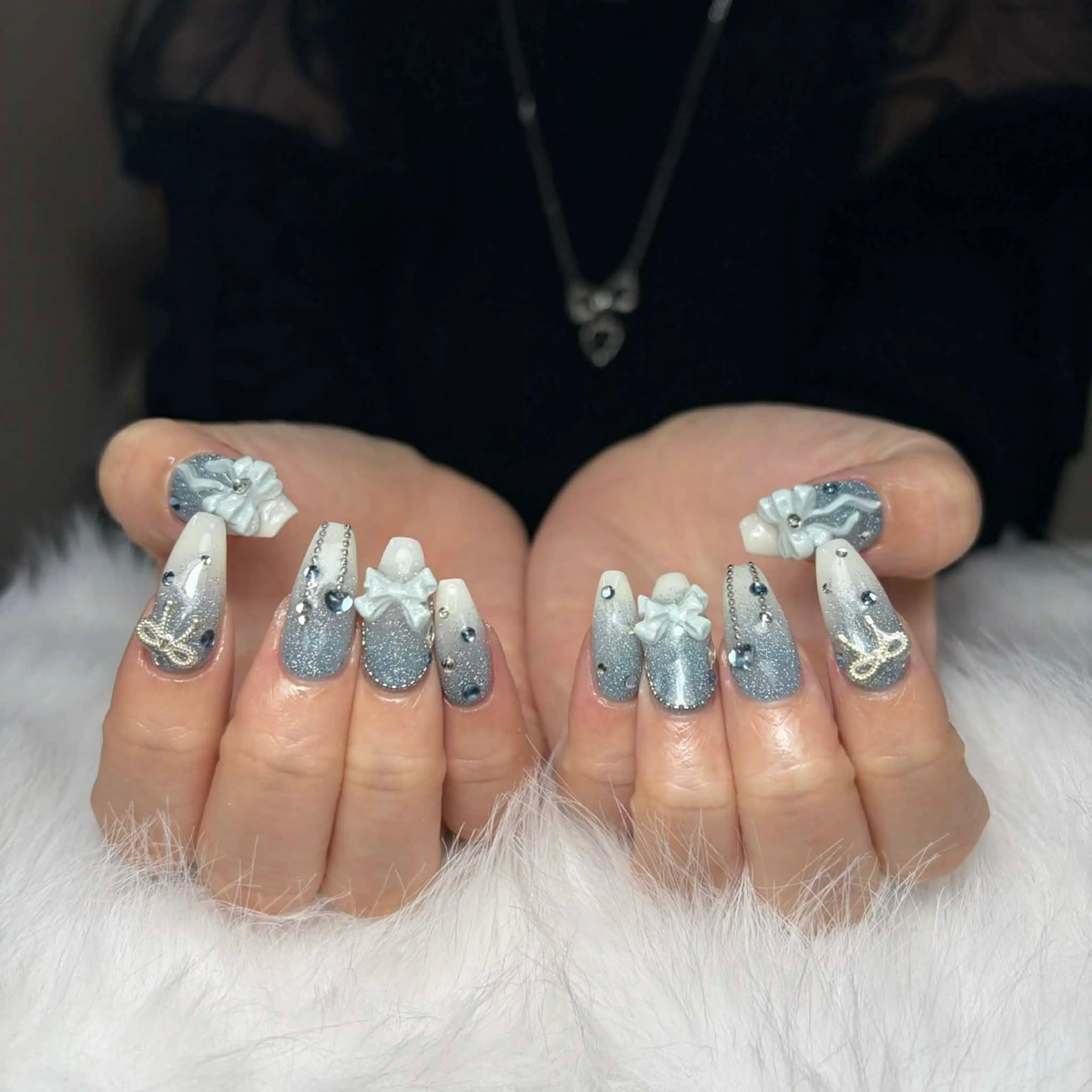 ネイル チークネイル フレンチネイル グラデーション 韓国ネイル マグネットネイル ハンドネイル Hana Nailのネイルデザイン