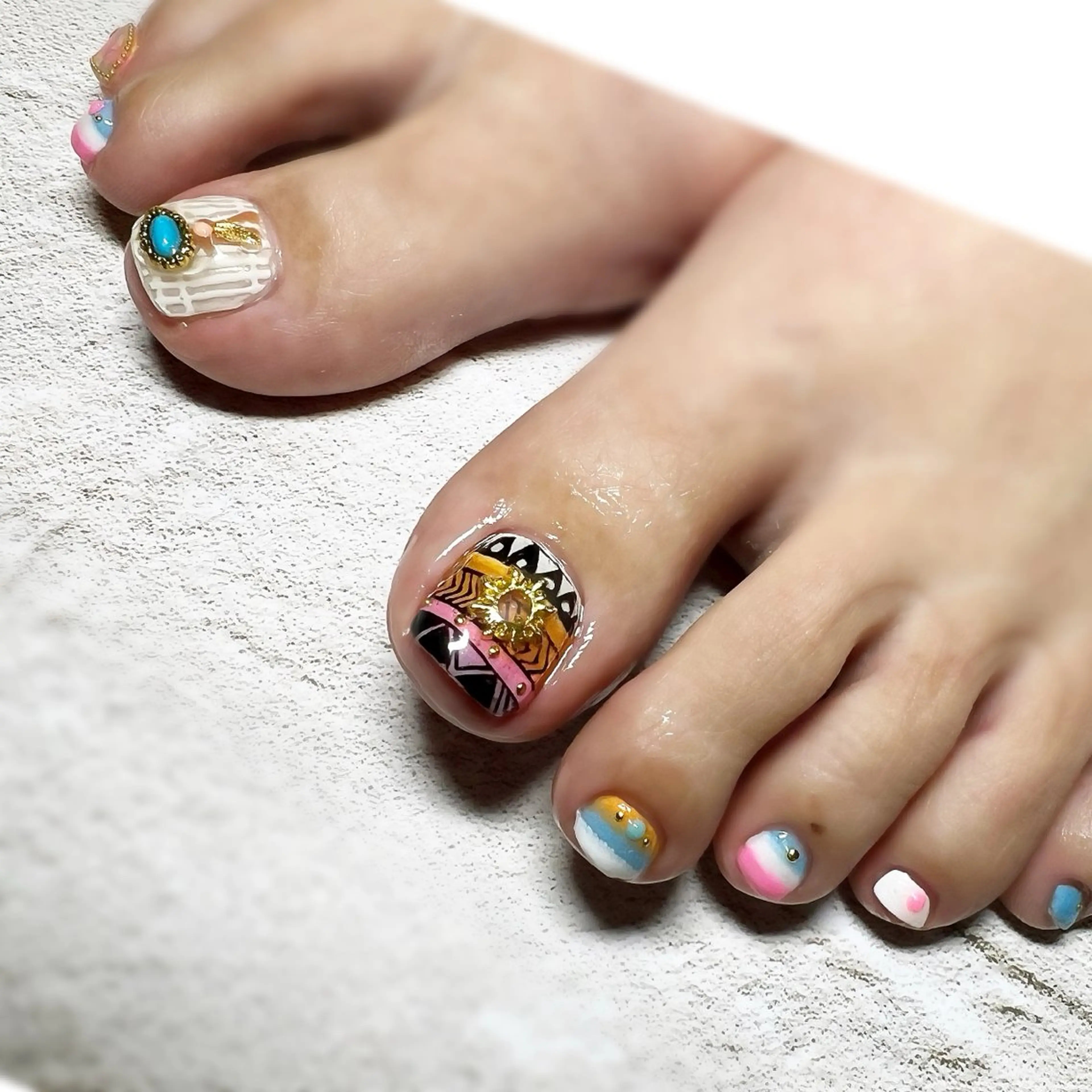 ネイル ハンドネイル フットネイル NAILsalon Laki(ラキ)のネイルデザイン