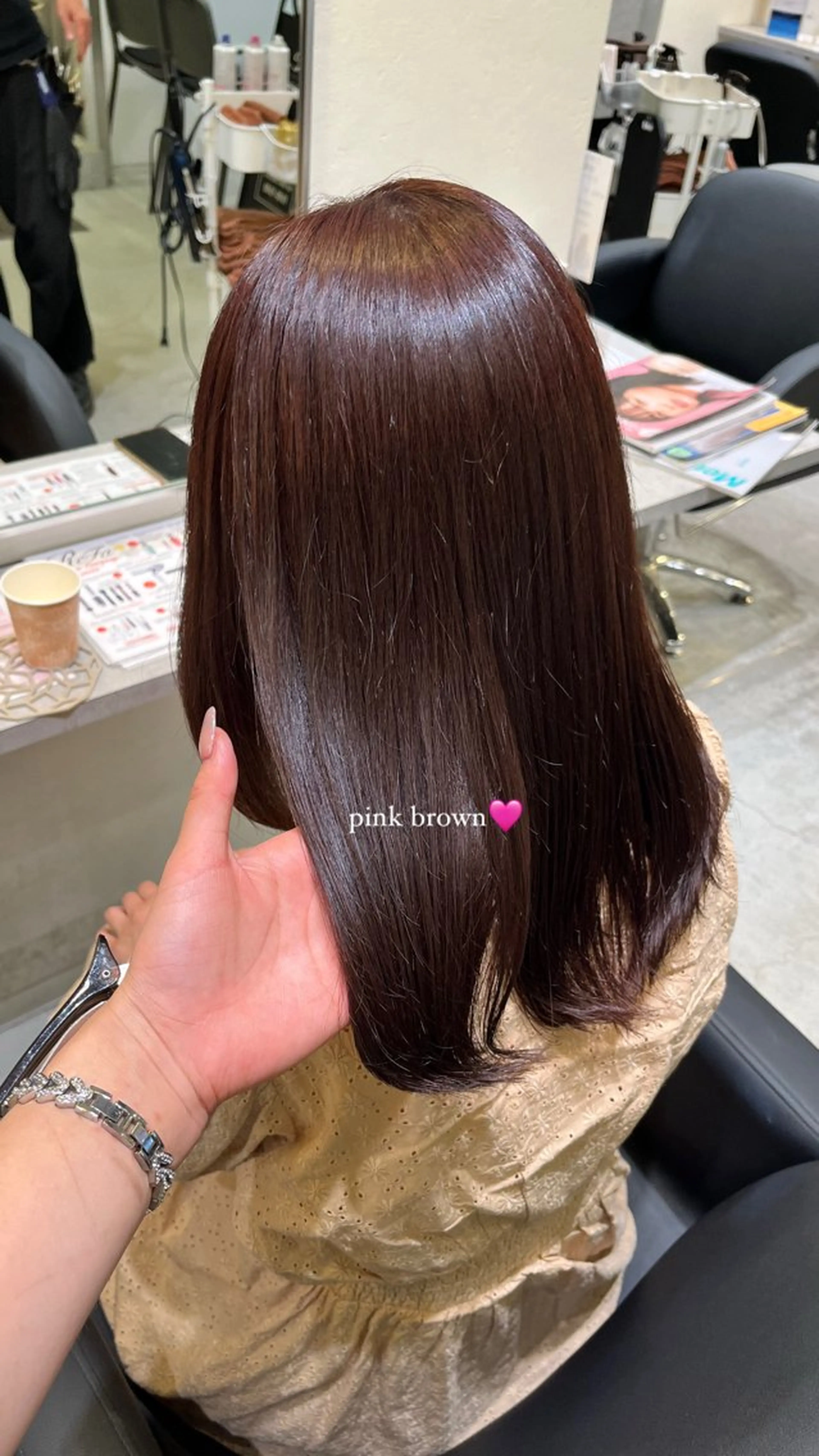 カラー カット ヘアカラー トリートメント レイヤーカット 甲子園口　RINのヘアスタイル