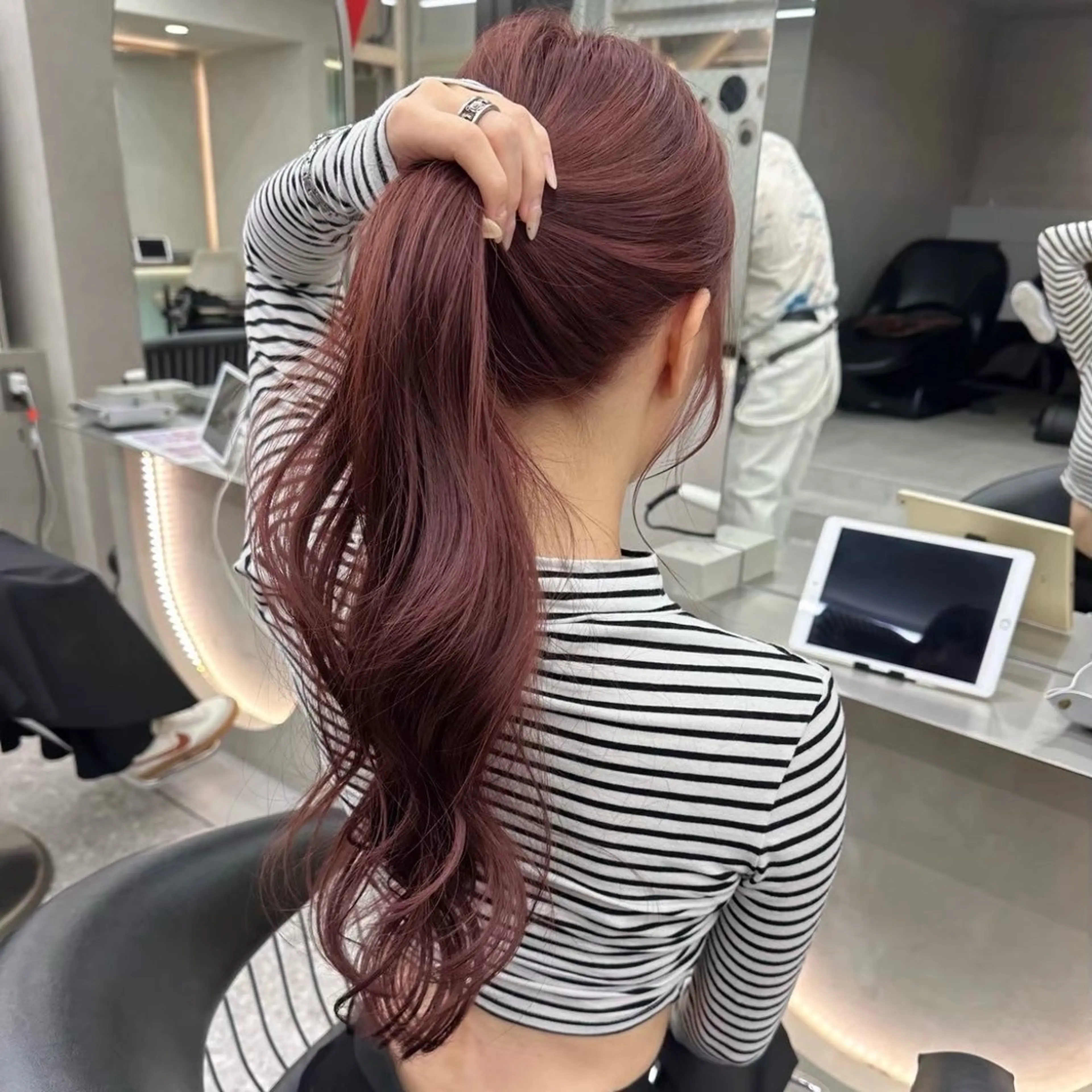 ロング カラー レッドカラー ヘアカラー 透明感カラー/ りおのヘアスタイル