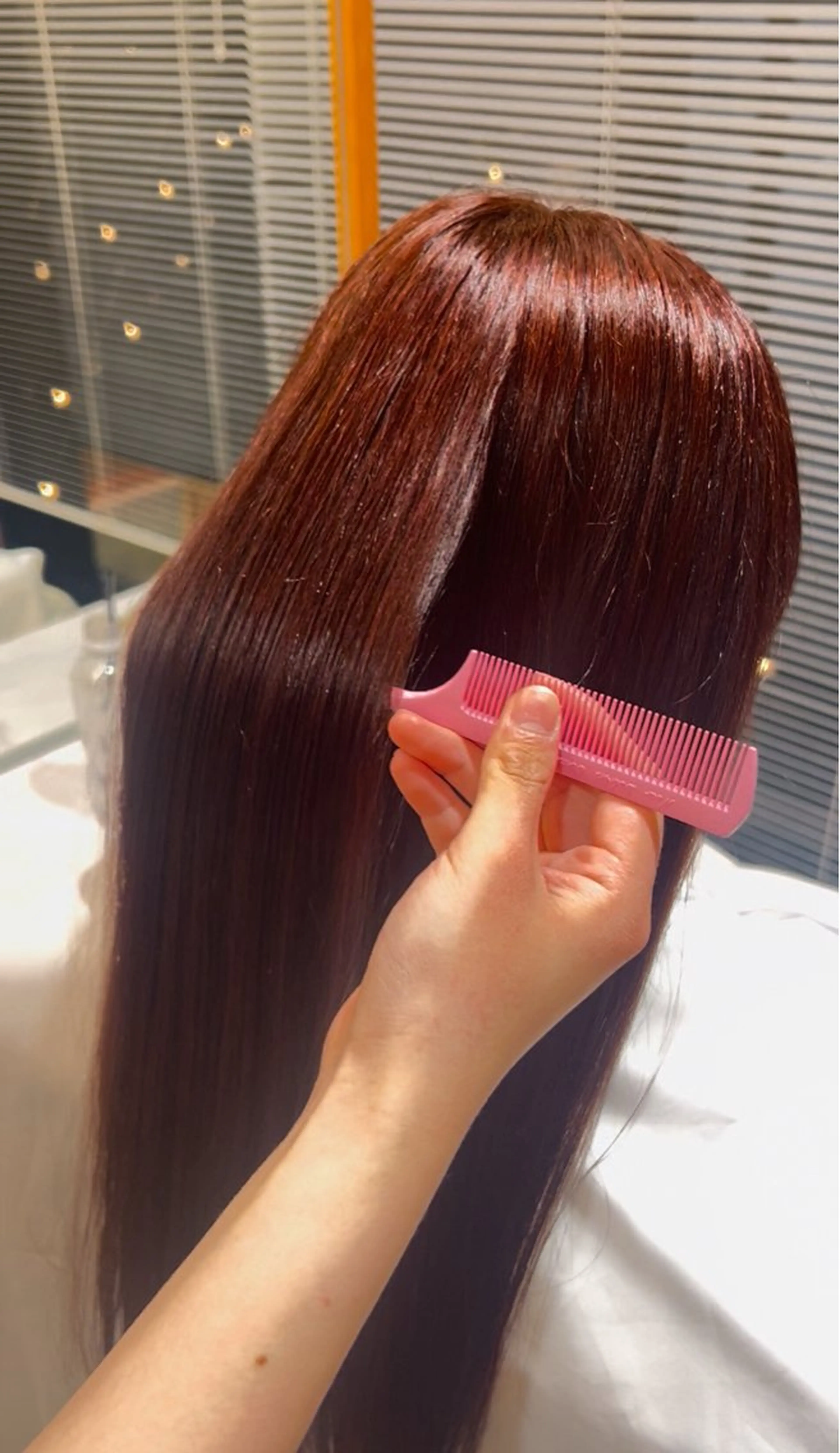 ロング カラー ブリーチ ブラウンカラー ブリーチなしカラー ピンクカラー ピンクブラウン ヘアカラー ユナ/暖色カラー🧡 /表参道のヘアスタイル