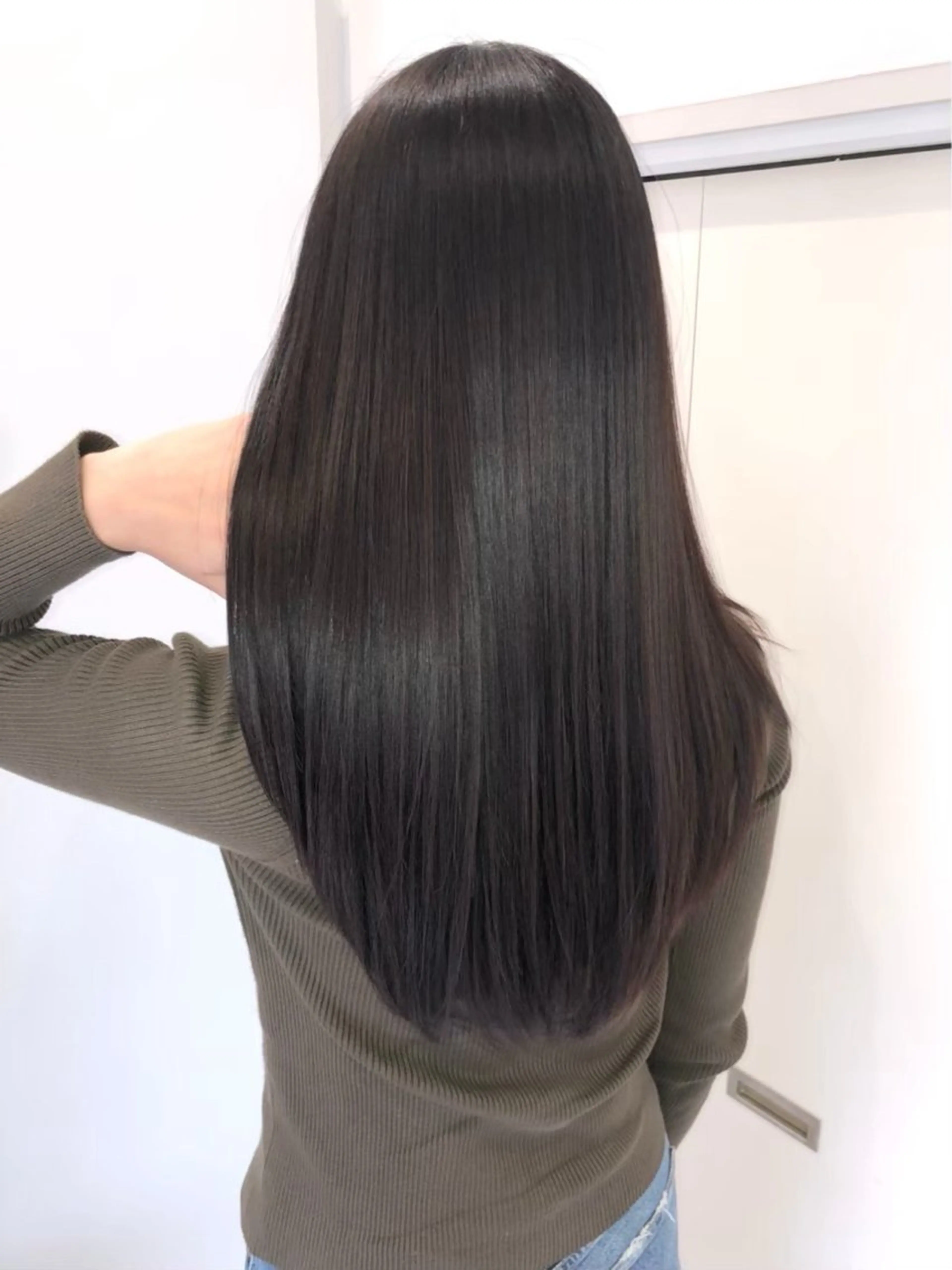 ロング トリートメント 堀込 由菜のヘアスタイル
