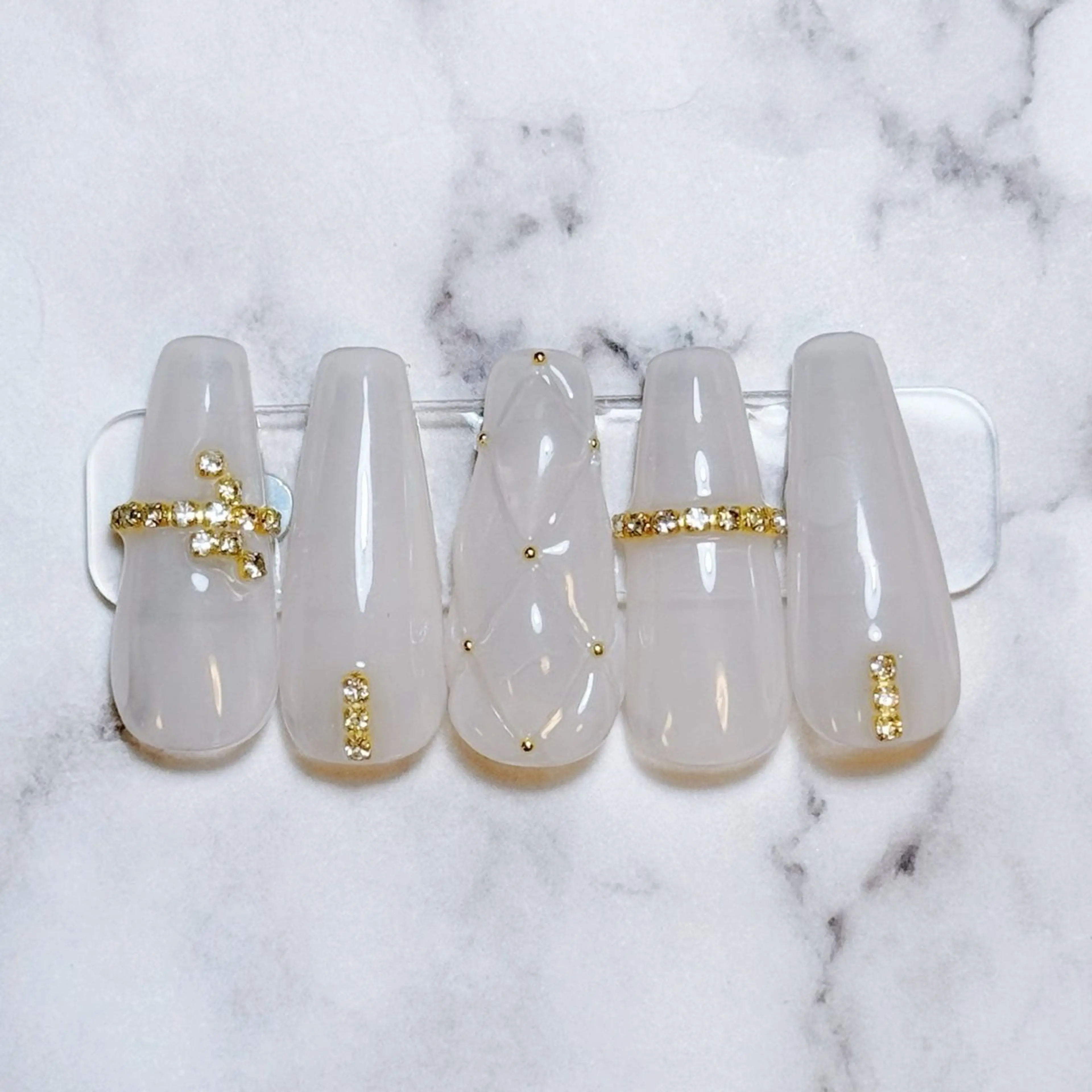 ネイル 🍭Yun nail hyejin🌸のネイルデザイン