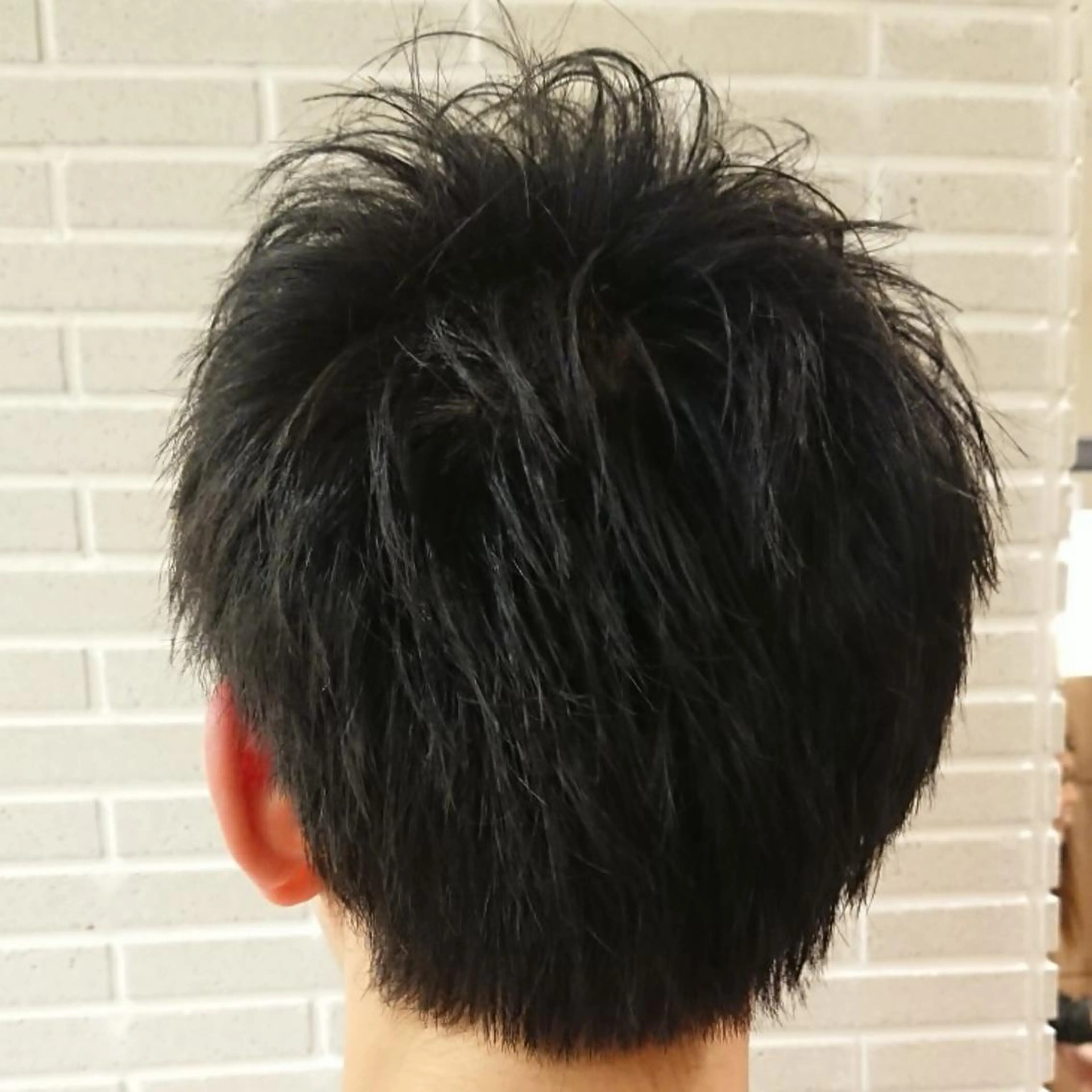 メンズ カット パーマ ブリーチ/ヘアケア/ 艶髪/イギチハルのヘアスタイル