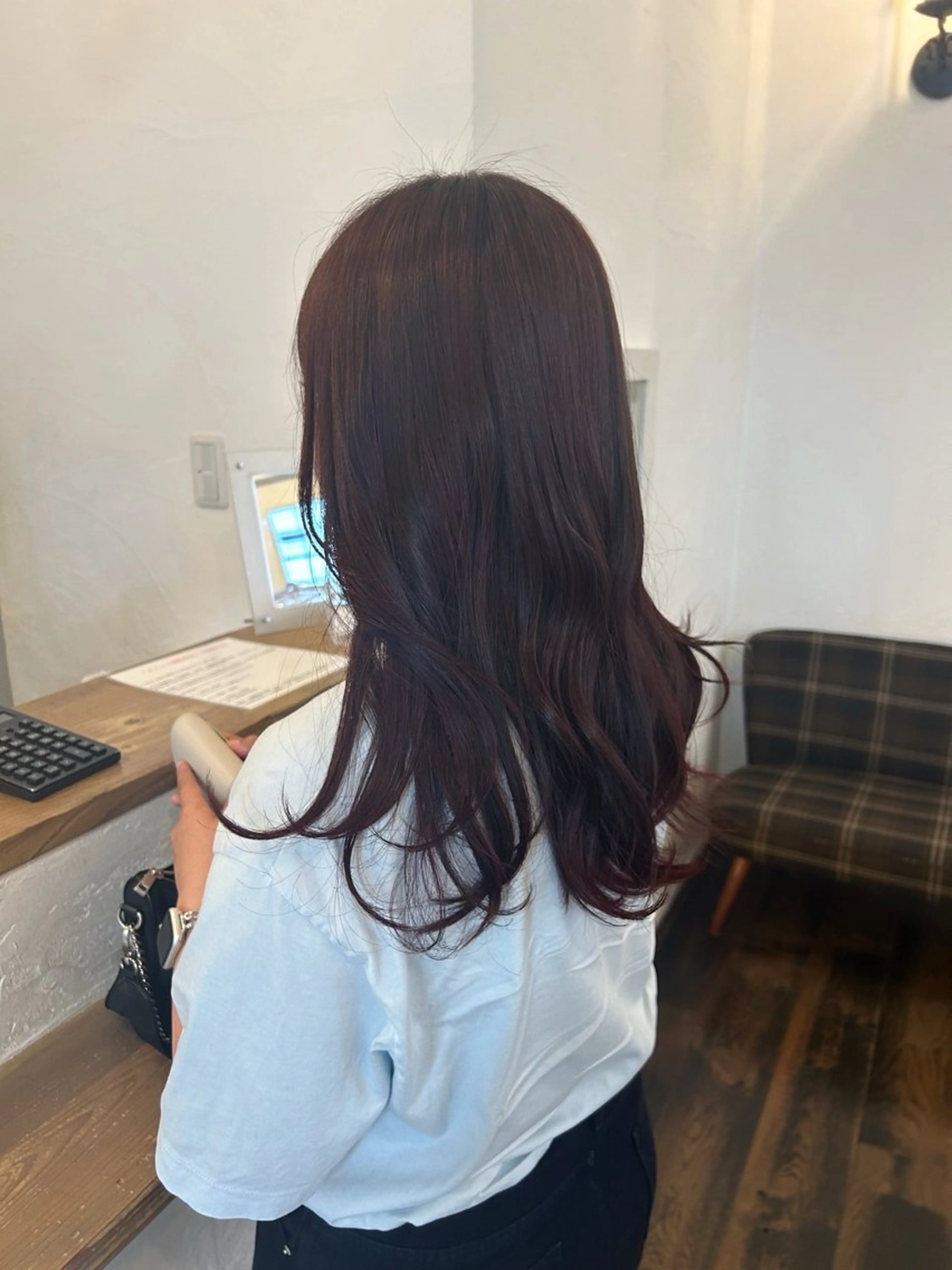 ロング カラー レッドカラー 水谷 優華のヘアスタイル