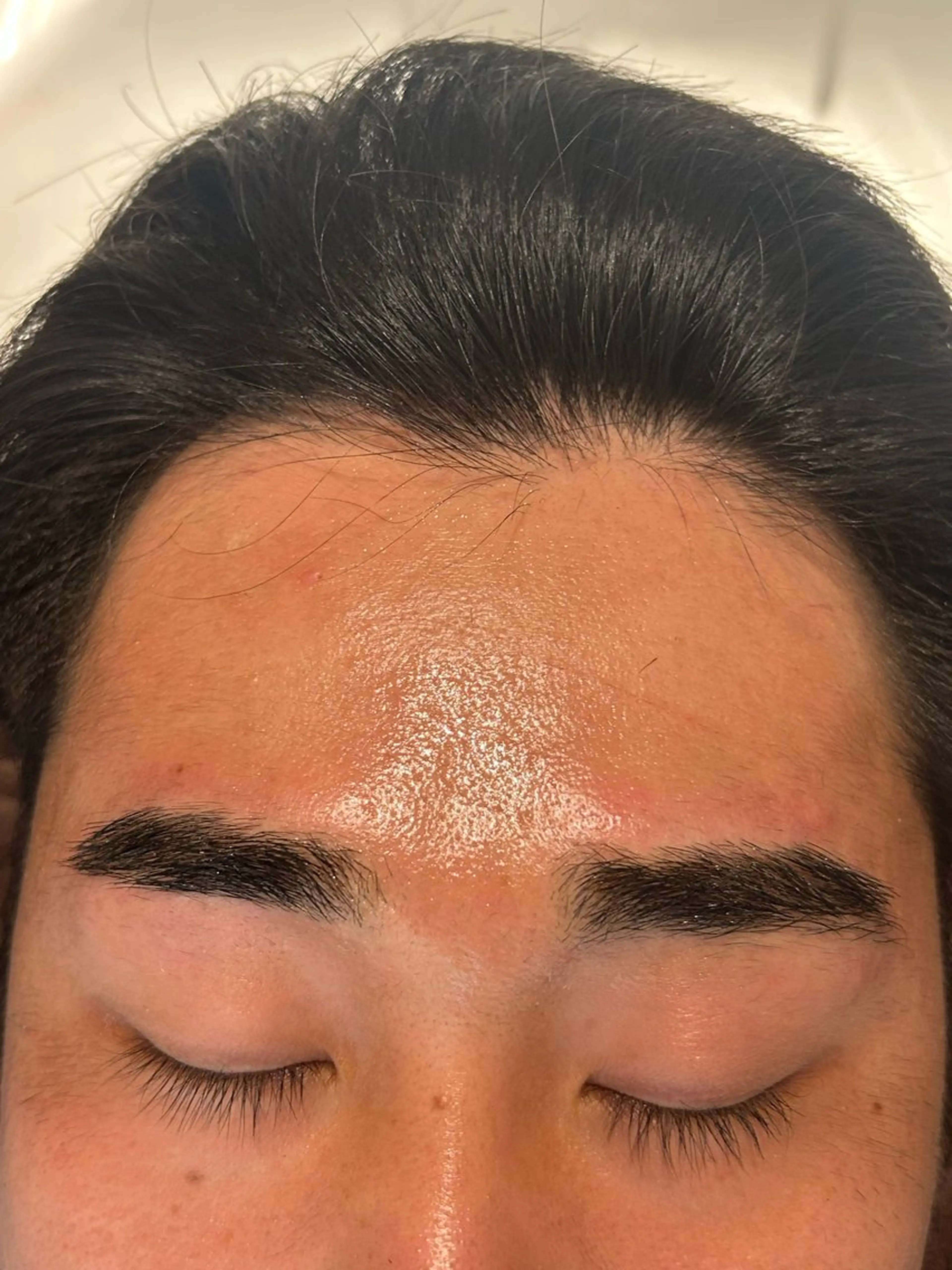 アイブロウ 村松 悠斗のヘアスタイル