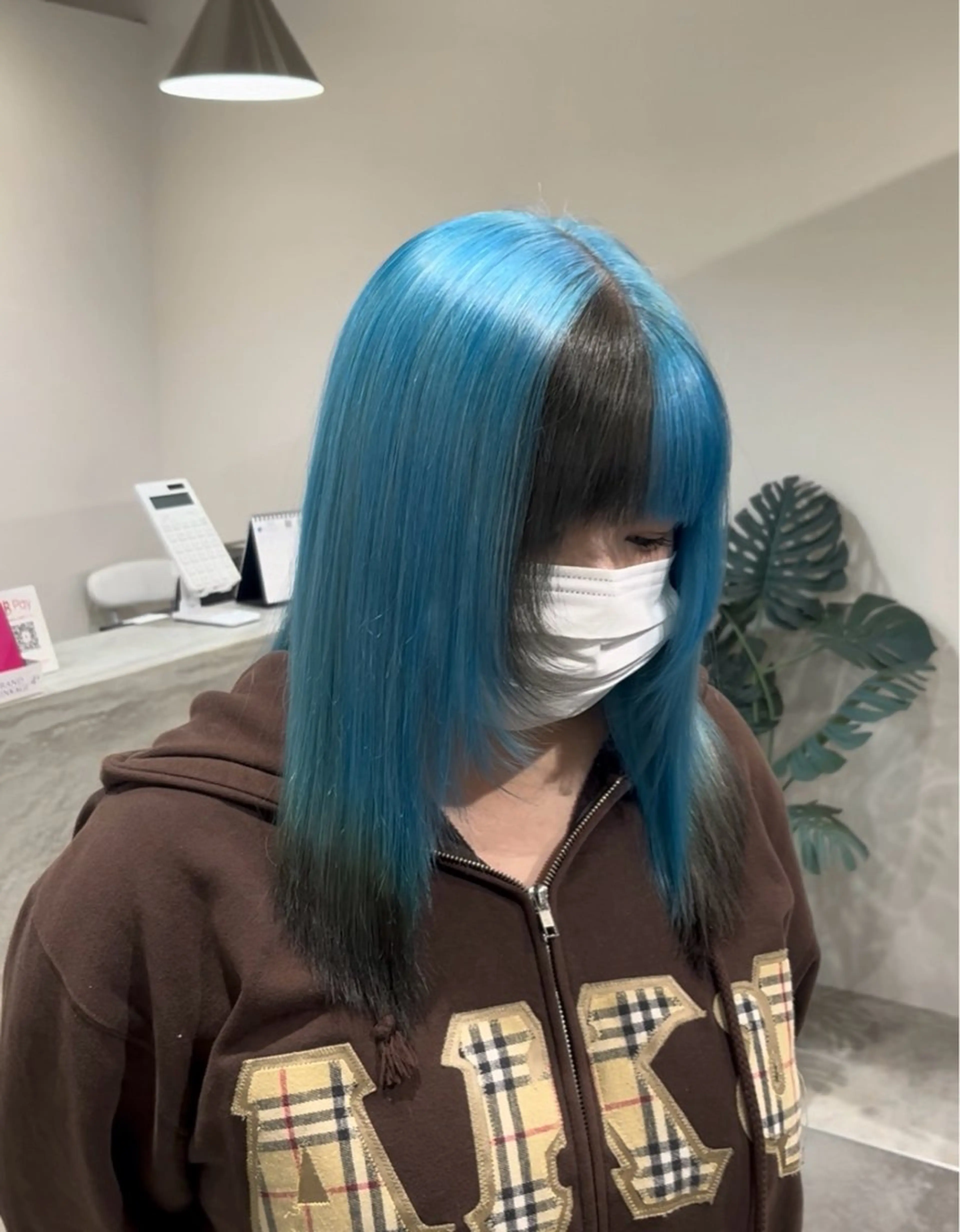 ミディアム カラー デザインカラー ヘアカラー EMMA🤍 CIERA.心斎橋のヘアスタイル