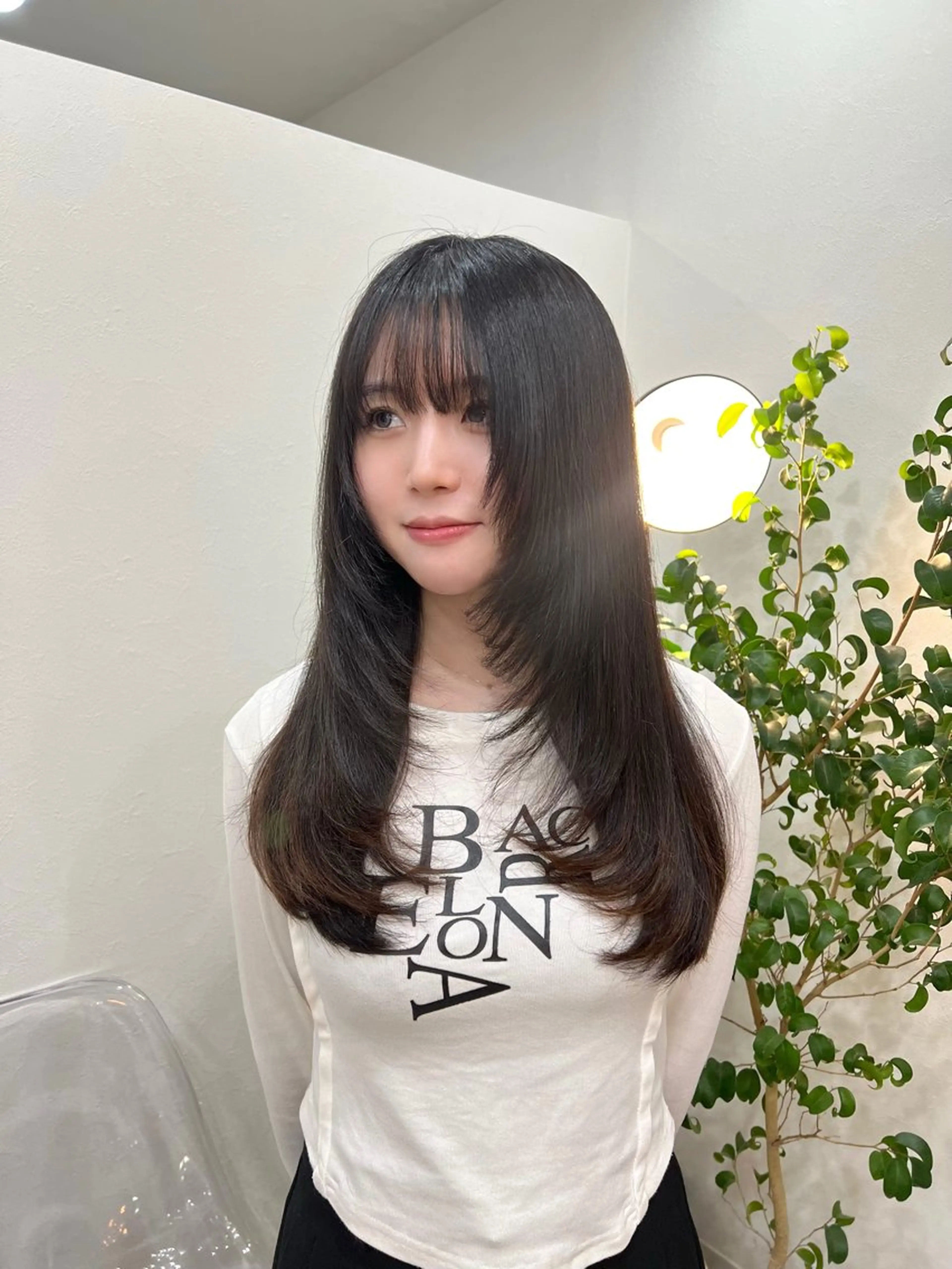 セミロング カット TOKI mahoのヘアスタイル