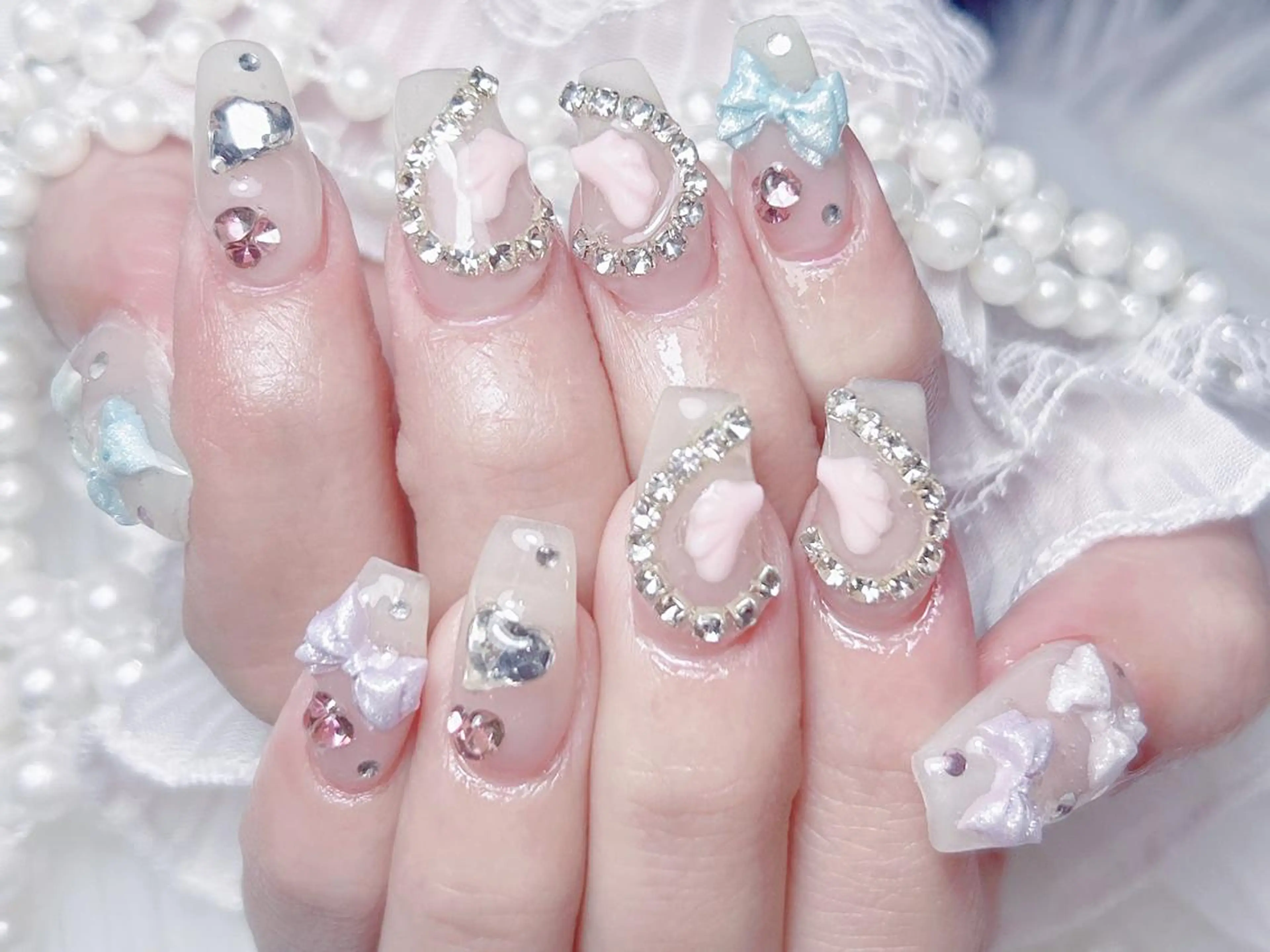 ネイル 🎀まゆ 🪽🐾のネイルデザイン