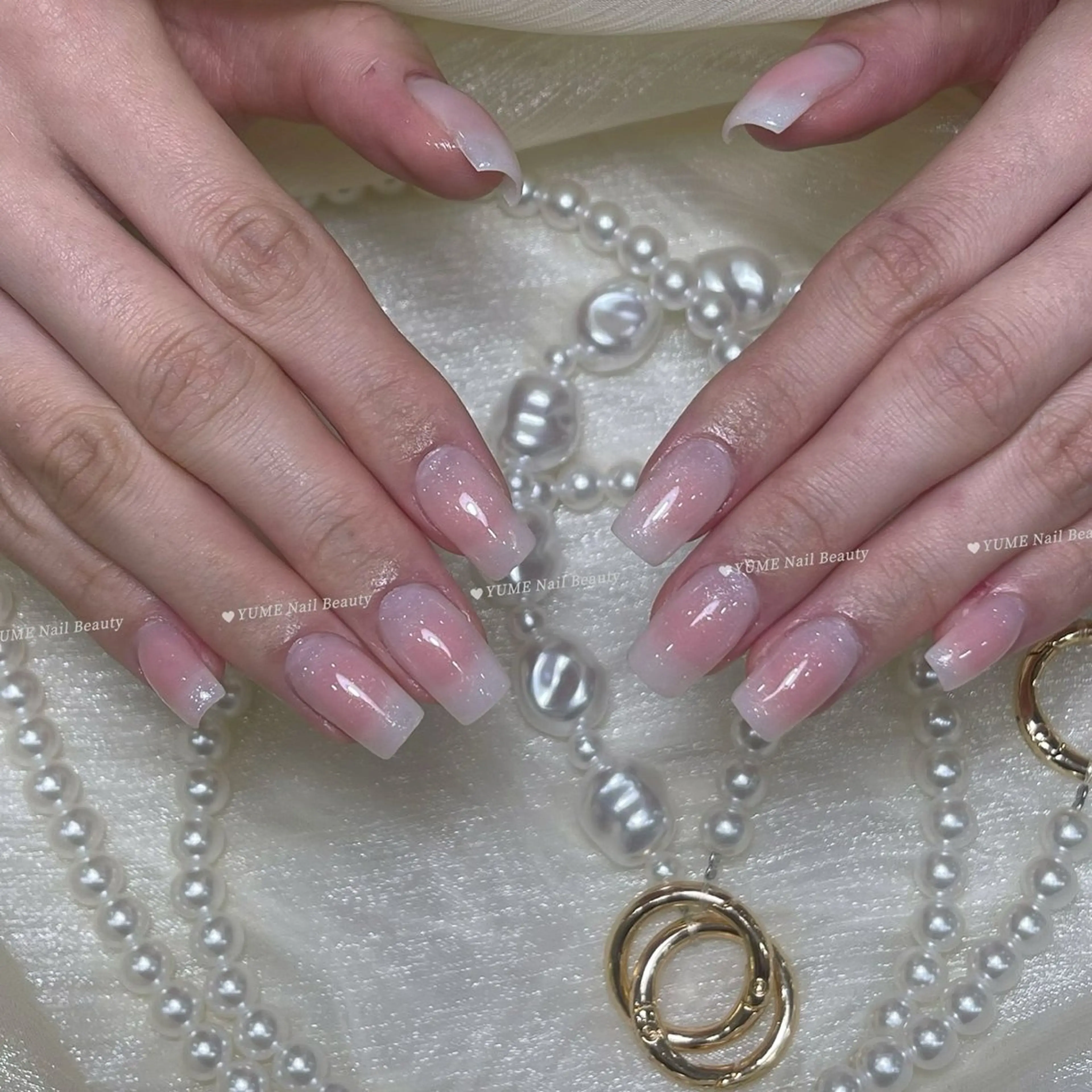 ミディアム ハンドネイル ガー NAILのネイルデザイン