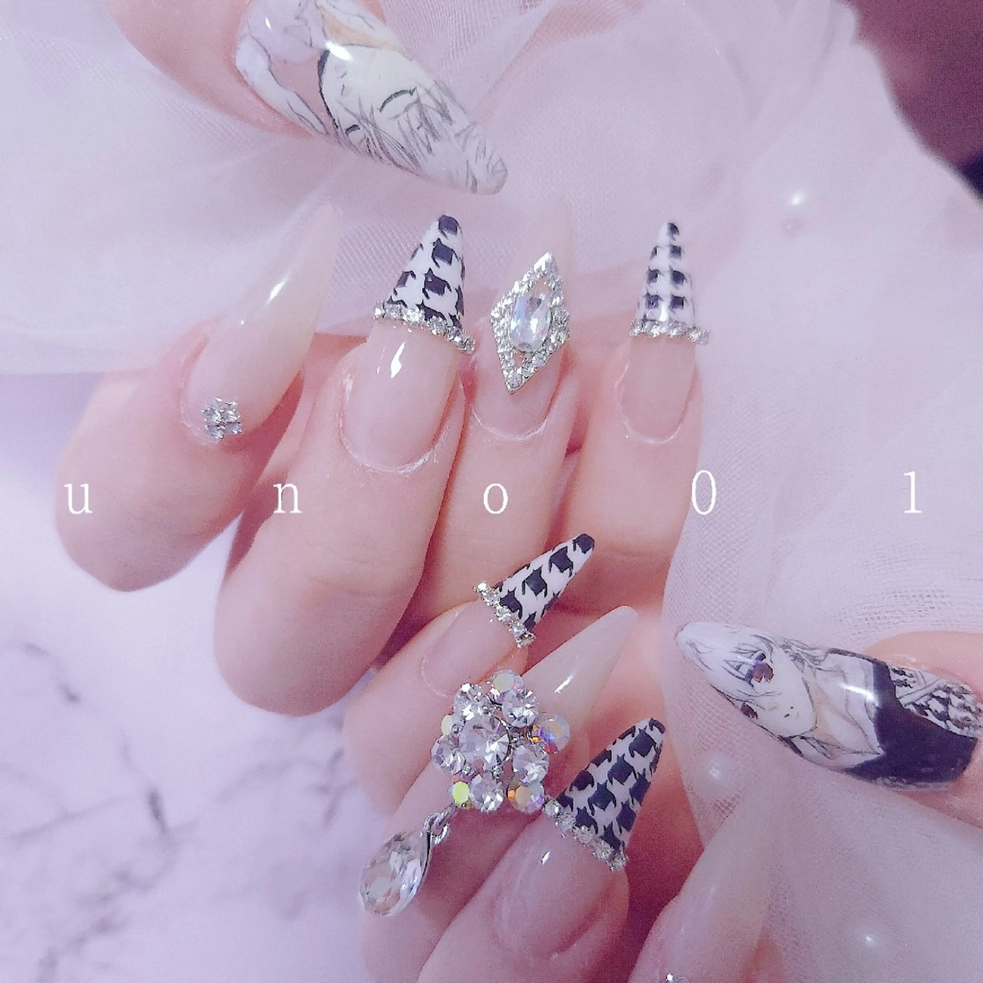 ネイル 梅田🦄中崎町🩵 u n o 0 1のネイルデザイン